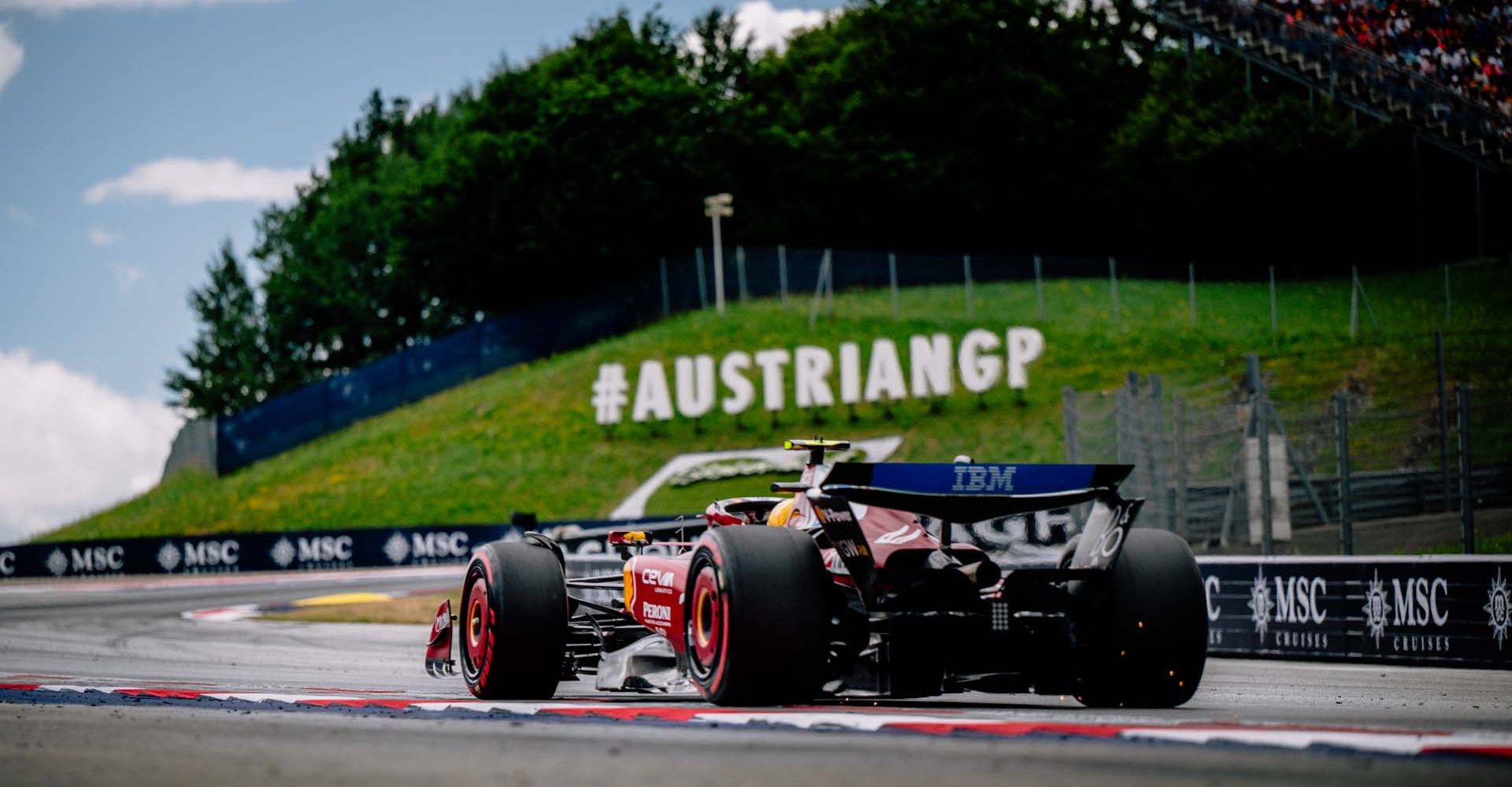 44 HAMILTON Lewis (gbr), Scuderia Ferrari SF-25, action during the Formula 1 MSC Cruises Austrian Grand Prix 2025, 11th round of the 2025 FIA Formula One World Championship from June 27 to 29, 2025 on the Red Bull Ring, in Spielberg, Austria - Photo Alberto Vimercati / DPPI