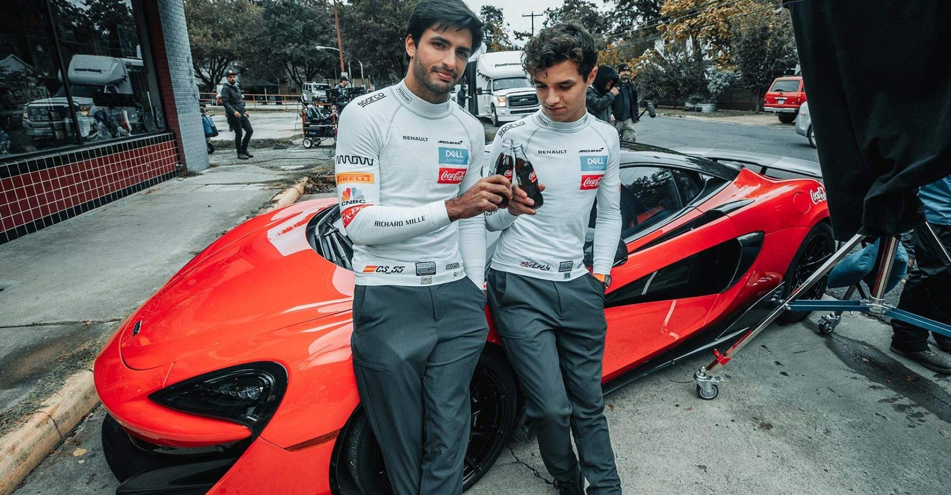 Carlos Sainz, McLaren, Coca Cola, Lando Norris, Amazon