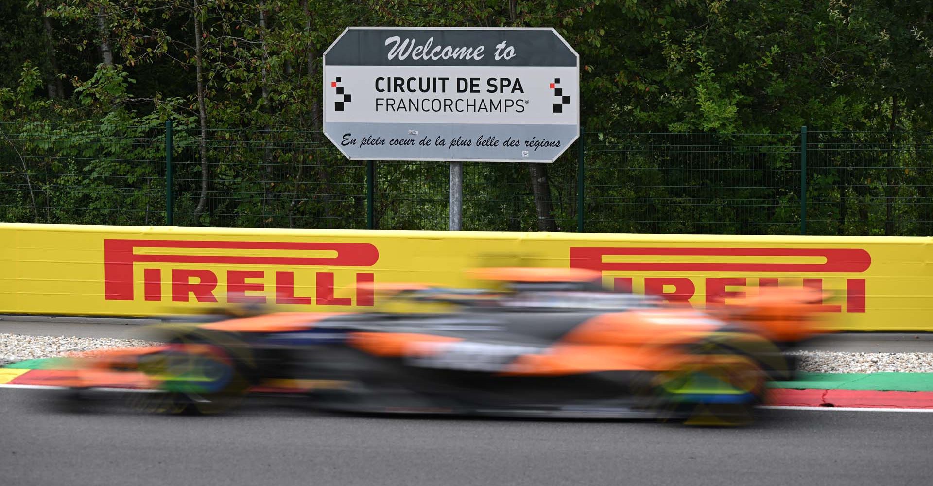 CIRCUIT DE SPA FRANCORCHAMPS, BELGIUM - JULY 26: Lando Norris, McLaren MCL38 during the Belgian GP at Circuit de Spa Francorchamps on Friday July 26, 2024 in Spa, Belgium. (Photo by Sam Bagnall / LAT Images)