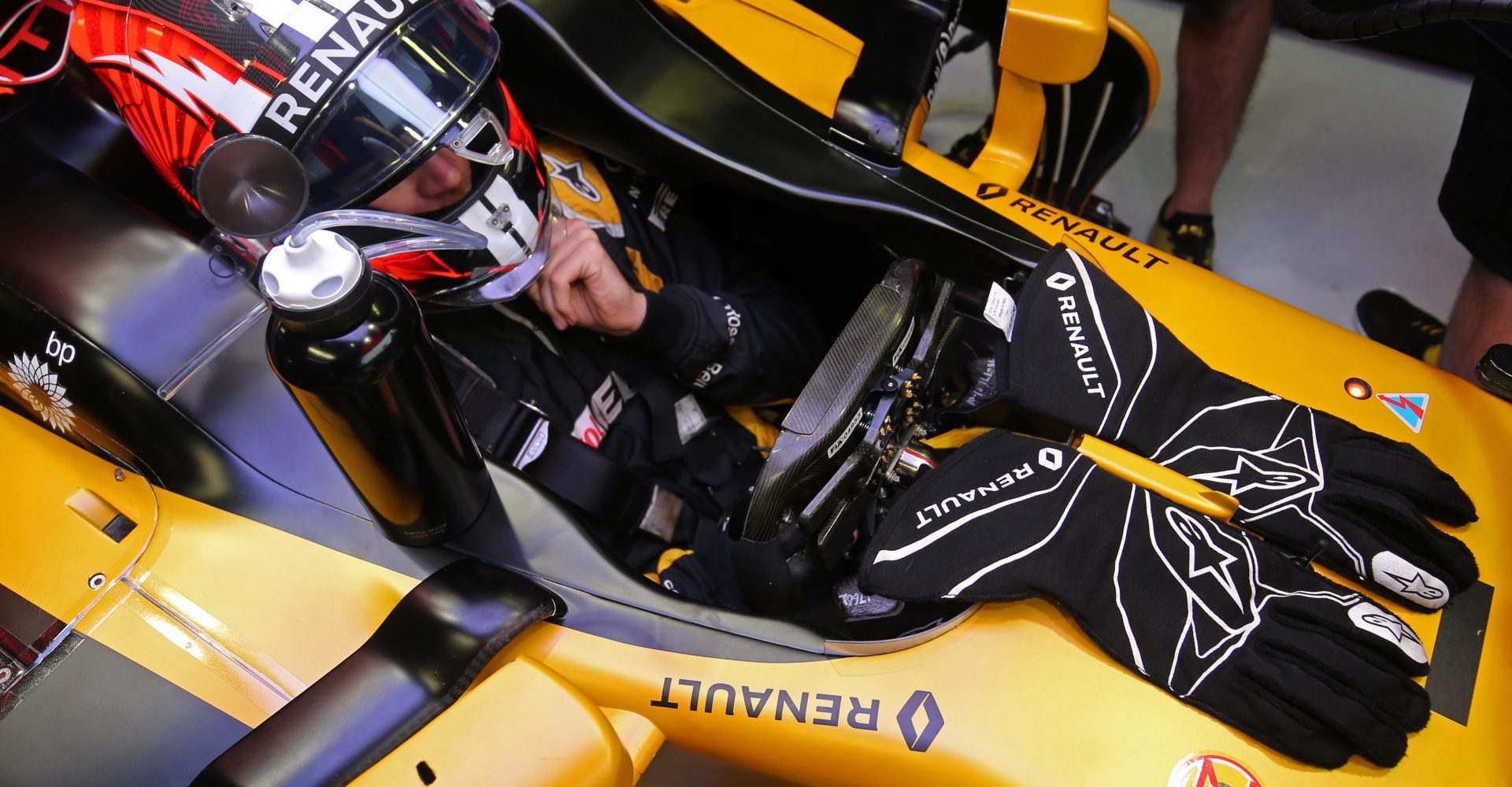 Nico Hulkenberg (GER) Renault Sport F1 Team RS17.
Italian Grand Prix, Saturday 2nd September 2017. Monza Italy.