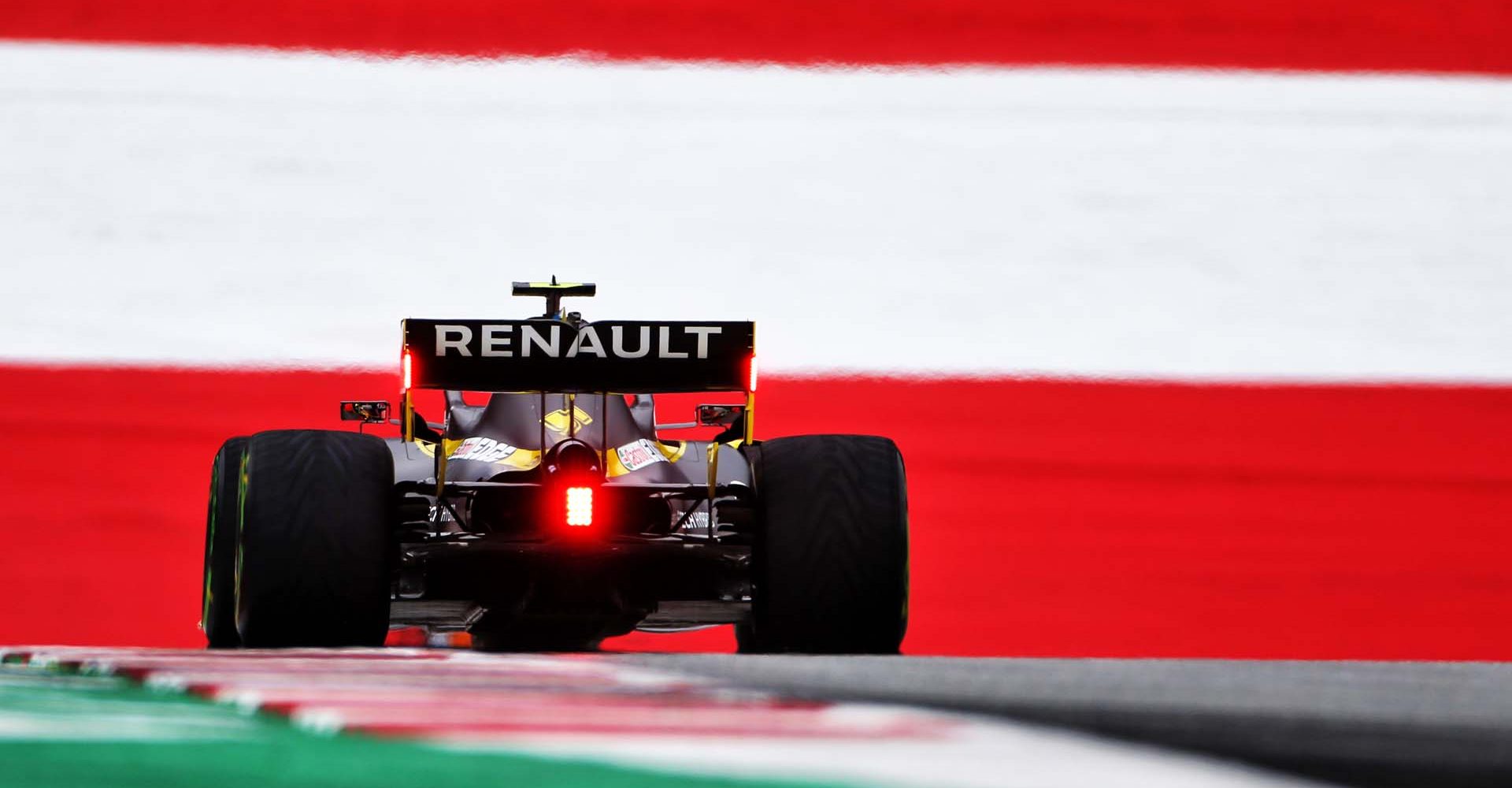 Esteban Ocon (FRA) Renault F1 Team RS20.
Austrian Grand Prix, Friday 3rd July 2020. Spielberg, Austria.