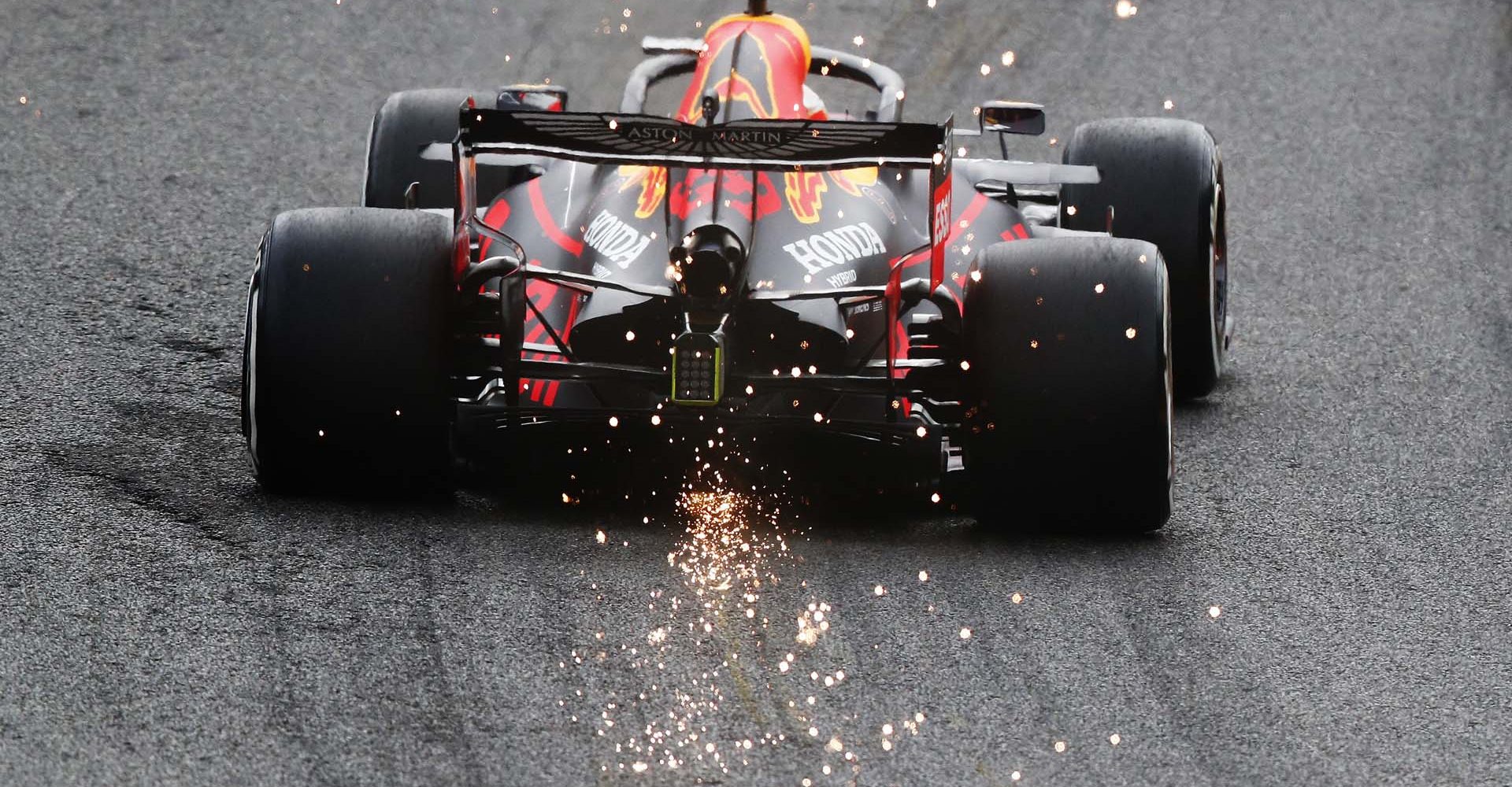 SPA, BELGIUM - AUGUST 28: Max Verstappen of the Netherlands driving the (33) Aston Martin Red Bull Racing RB16 on track during practice for the F1 Grand Prix of Belgium at Circuit de Spa-Francorchamps on August 28, 2020 in Spa, Belgium. (Photo by Francois Lenoir/Pool via Getty Images)