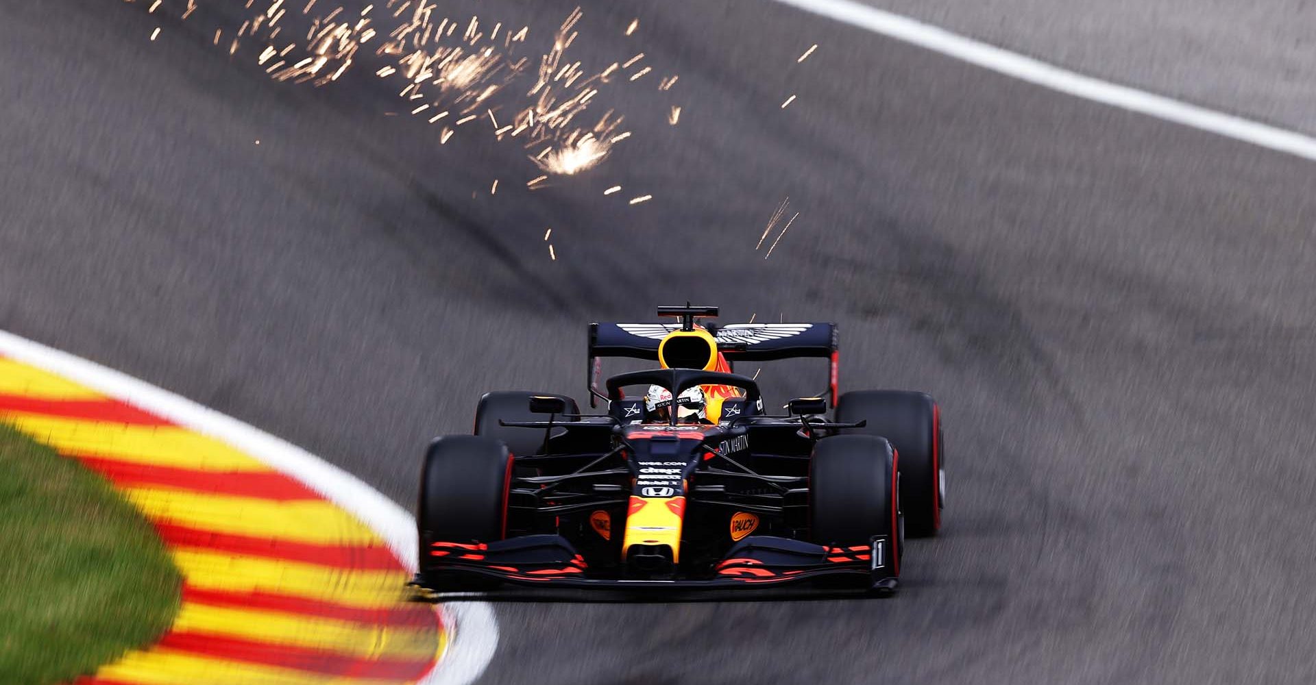 SPA, BELGIUM - AUGUST 29: Max Verstappen of the Netherlands driving the (33) Aston Martin Red Bull Racing RB16 on track during qualifying for the F1 Grand Prix of Belgium at Circuit de Spa-Francorchamps on August 29, 2020 in Spa, Belgium. (Photo by Lars Baron/Getty Images)