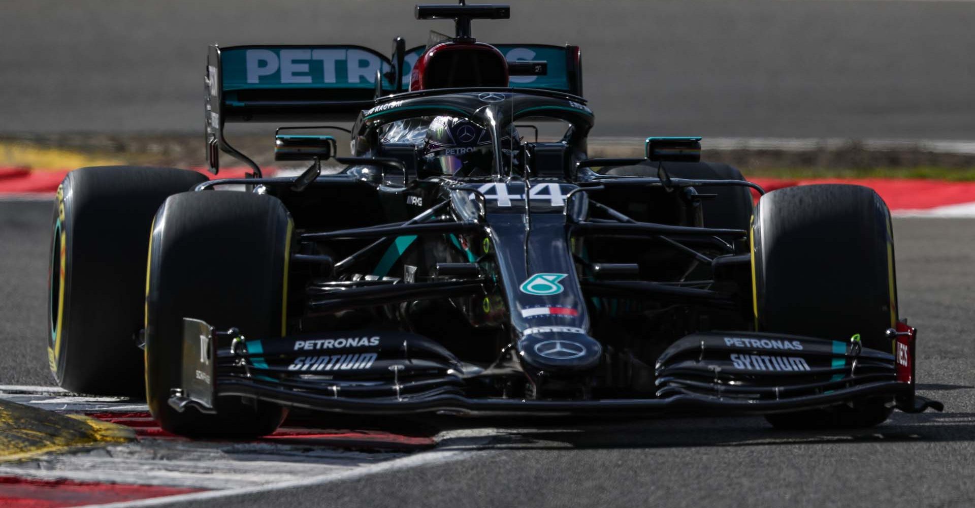 2020 Eifel Grand Prix, Saturday - LAT Images Lewis Hamilton Mercedes