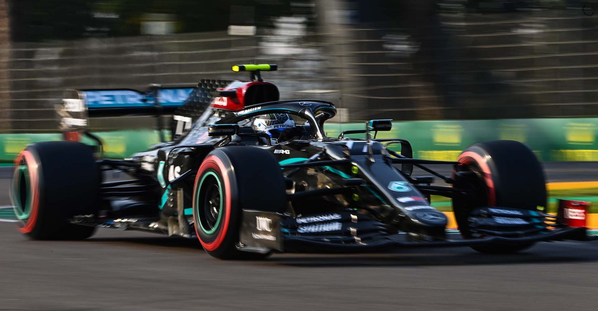 2020 Emilia Romagna Grand Prix, Saturday - LAT Images Valtteri Bottas Mercedes