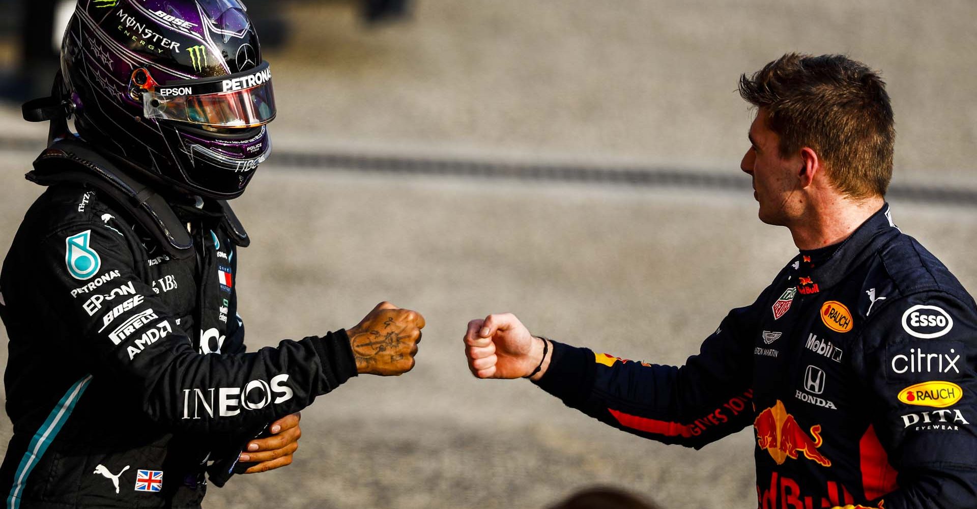 2020 Emilia Romagna Grand Prix, Saturday - LAT Images Lewis Hamilton Max Verstappen Mercedes