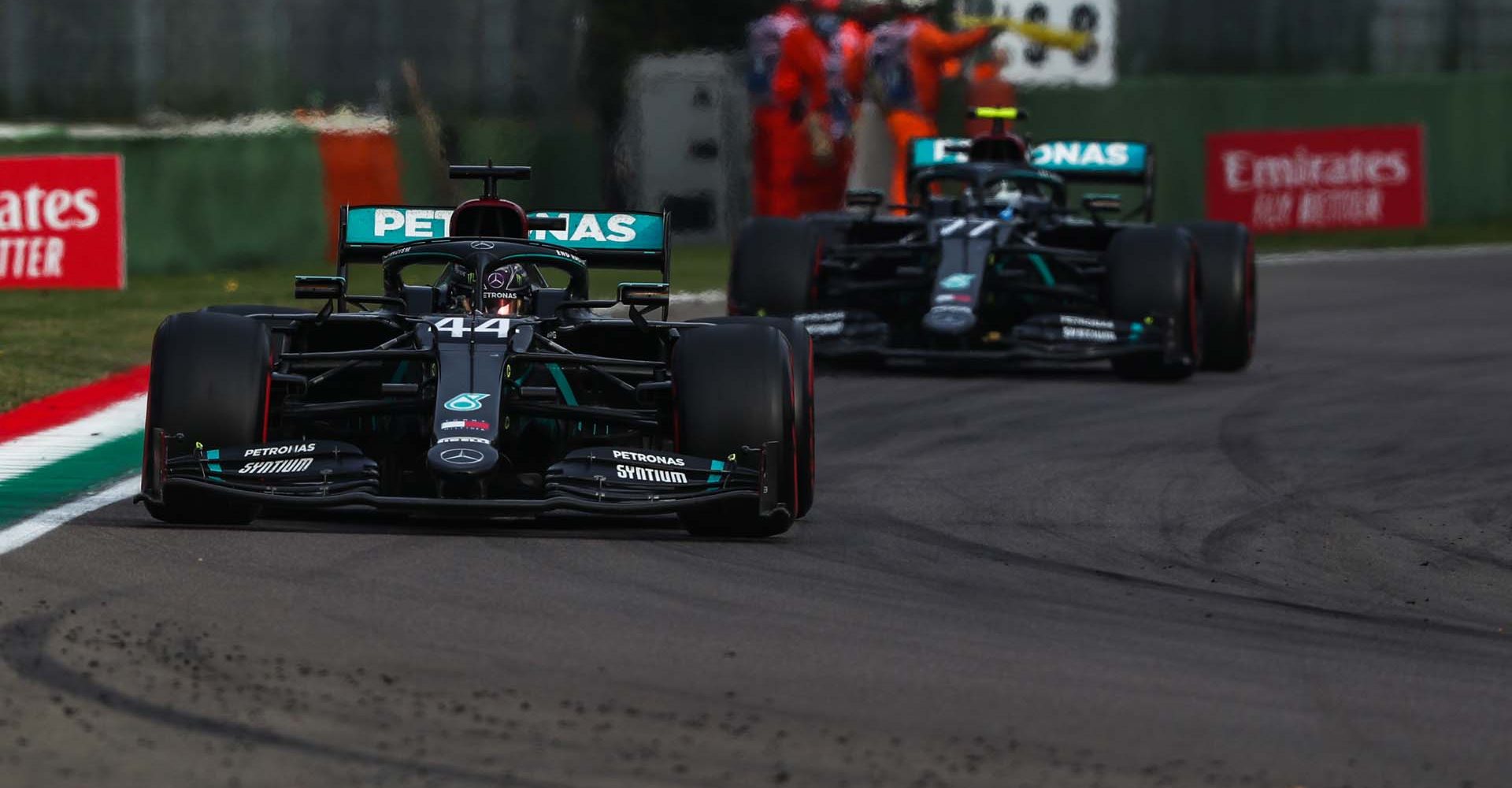 2020 Emilia Romagna Grand Prix, Sunday - LAT images Lewis Hamilton Valtteri Bottas Mercedes