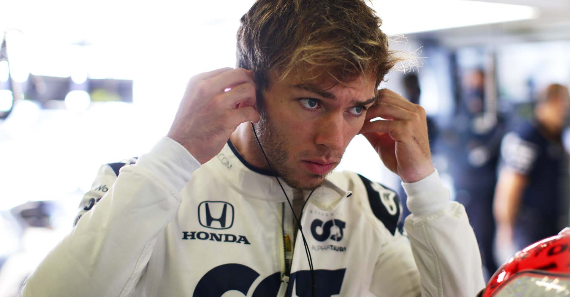 PORTIMAO, PORTUGAL - OCTOBER 23: Pierre Gasly of France and Scuderia AlphaTauri prepares to drive in the garage during practice ahead of the F1 Grand Prix of Portugal at Autodromo Internacional do Algarve on October 23, 2020 in Portimao, Portugal. (Photo by Peter Fox/Getty Images)