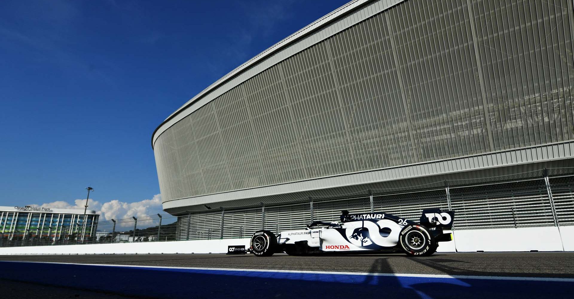 SOCHI, RUSSIA - SEPTEMBER 25: Daniil Kvyat of Russia driving the (26) Scuderia AlphaTauri AT01 Honda during practice ahead of the F1 Grand Prix of Russia at Sochi Autodrom on September 25, 2020 in Sochi, Russia. (Photo by Dan Mullan/Getty Images)