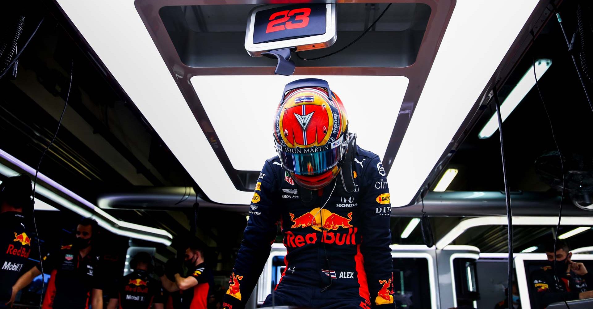 SOCHI, RUSSIA - SEPTEMBER 25: Alexander Albon of Thailand and Red Bull Racing prepares to drive in the garage during practice ahead of the F1 Grand Prix of Russia at Sochi Autodrom on September 25, 2020 in Sochi, Russia. (Photo by Mark Thompson/Getty Images)