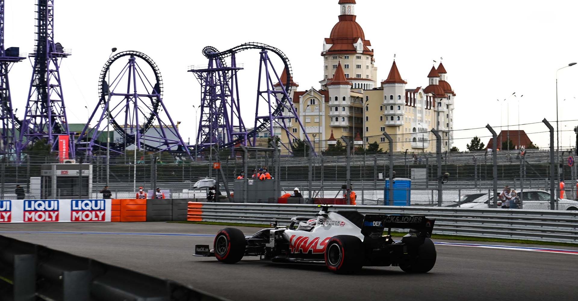 SOCHI AUTODROM, RUSSIAN FEDERATION - SEPTEMBER 26: Kevin Magnussen, Haas VF-20 during the Russian GP at Sochi Autodrom on Saturday September 26, 2020 in Sochi, Russian Federation. (Photo by Mark Sutton / LAT Images)