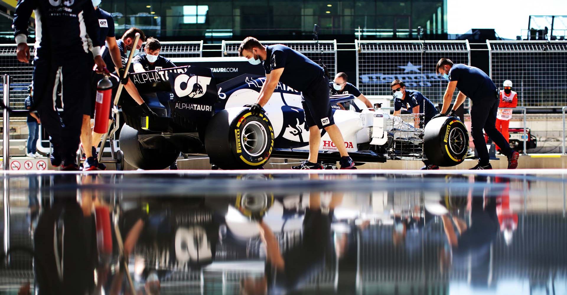 SPIELBERG, AUSTRIA - JULY 10: Daniil Kvyat of Russia driving the (26) Scuderia AlphaTauri AT01 Honda is pushed back into the garage during practice for the F1 Grand Prix of Styria at Red Bull Ring on July 10, 2020 in Spielberg, Austria. (Photo by Peter Fox/Getty Images) // Getty Images / Red Bull Content Pool  // AP-24K826BW52111 // Usage for editorial use only //