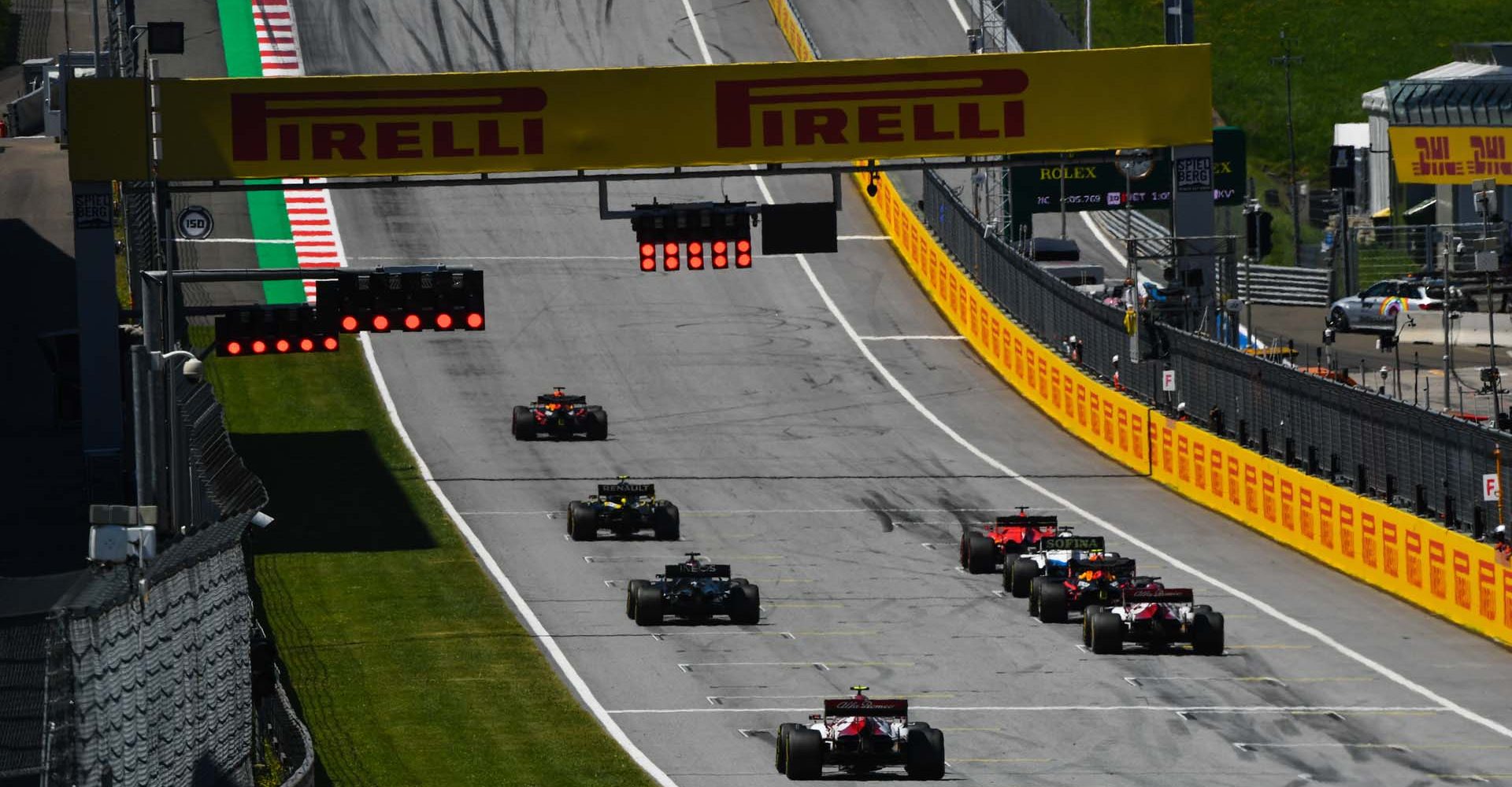 RED BULL RING, AUSTRIA - JULY 10: The drivers line up to practice their start procedures at the end of the session during the Styrian GP at Red Bull Ring on Friday July 10, 2020 in Spielberg, Austria. (Photo by Mark Sutton / LAT Images)