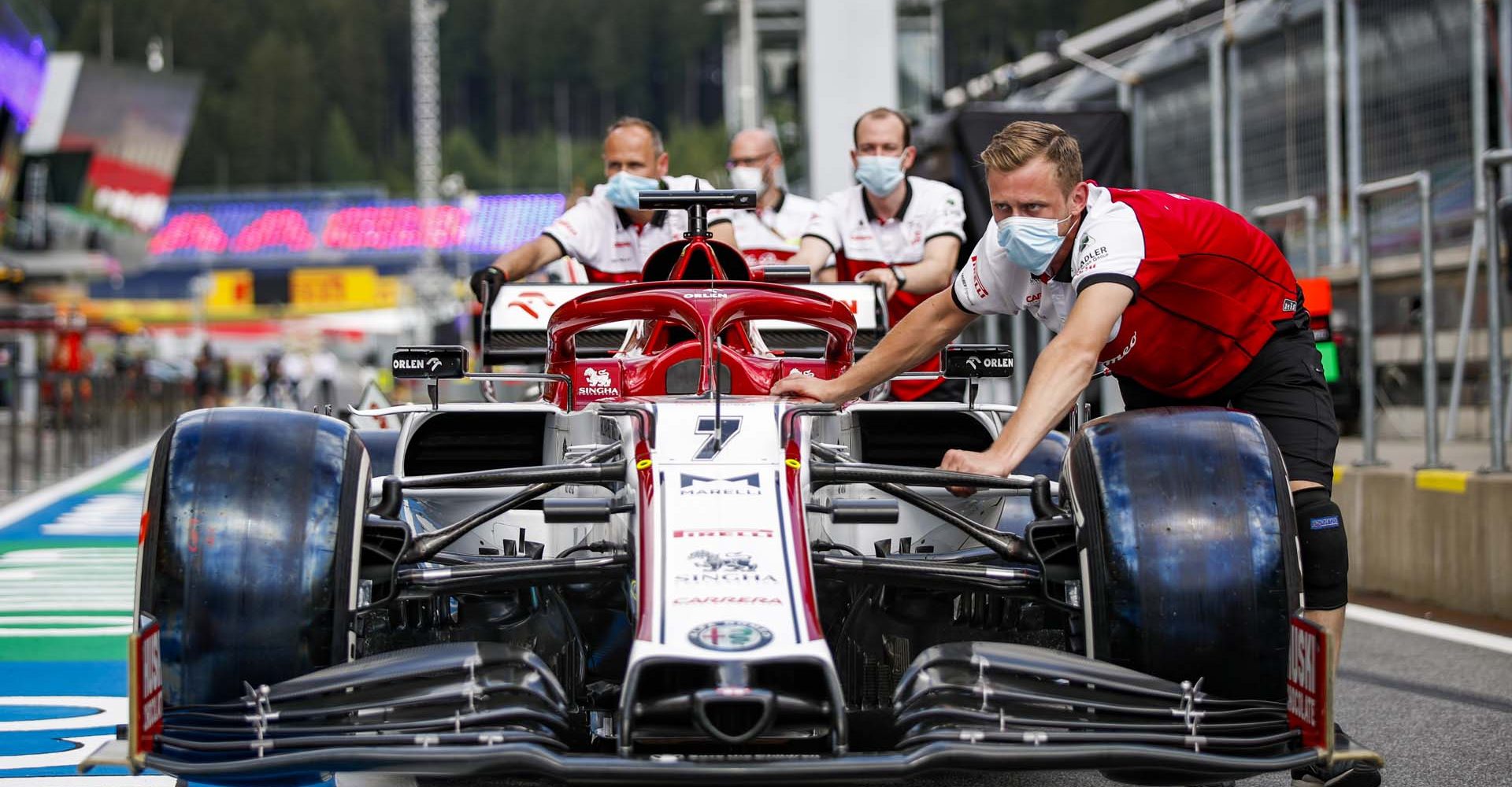 Alfa Romeo Racing ORLEN Team, ambiance during the Formula 1 Pirelli Grosser Preis der Steiermark 2020, Styrian Grand Prix from July 10 to 12, 2020 on the Red Bull Ring, in Spielberg, Austria - Photo Florent Gooden / DPPI