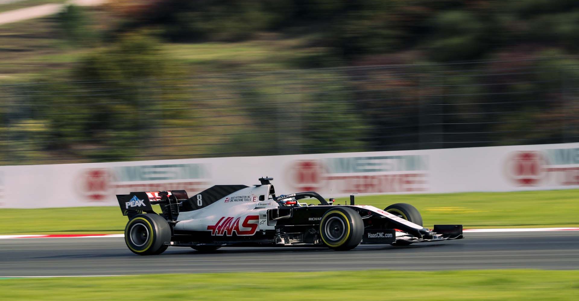 ISTANBUL PARK, TURKEY - NOVEMBER 13: Romain Grosjean, Haas VF-20 during the Turkish GP at Istanbul Park on Friday November 13, 2020, Turkey. (Photo by Steven Tee / LAT Images)