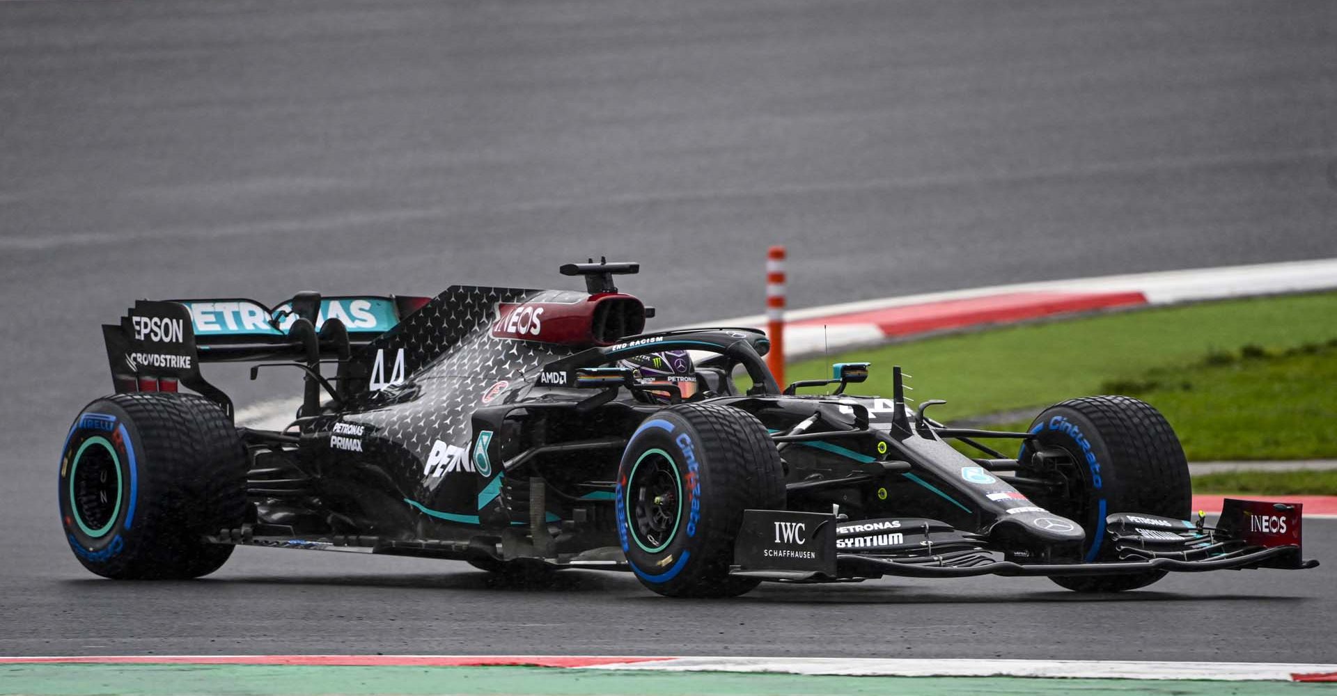 2020 Turkish Grand Prix, Saturday - LAT Images Lewis Hamilton Mercedes