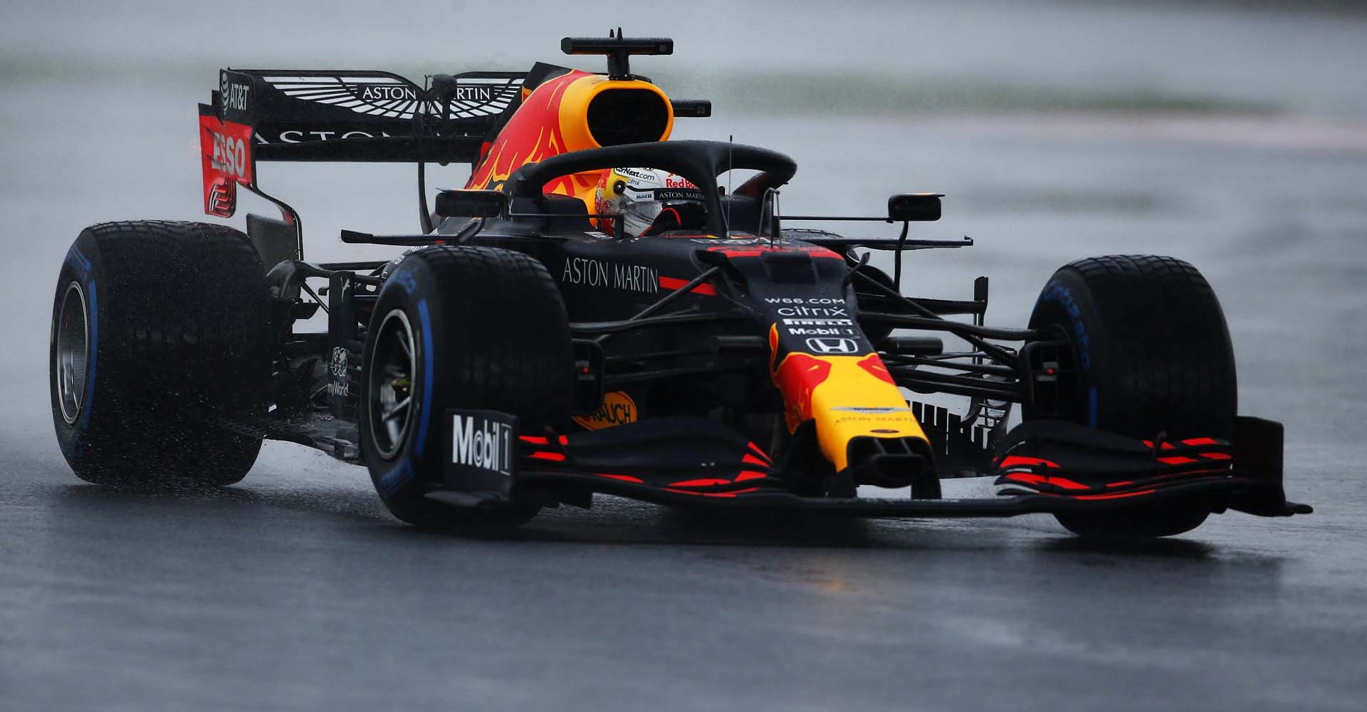 ISTANBUL, TURKEY - NOVEMBER 14: Max Verstappen of the Netherlands driving the (33) Aston Martin Red Bull Racing RB16 on track during qualifying ahead of the F1 Grand Prix of Turkey at Intercity Istanbul Park on November 14, 2020 in Istanbul, Turkey. (Photo by Kenan Asyali - Pool/Getty Images)