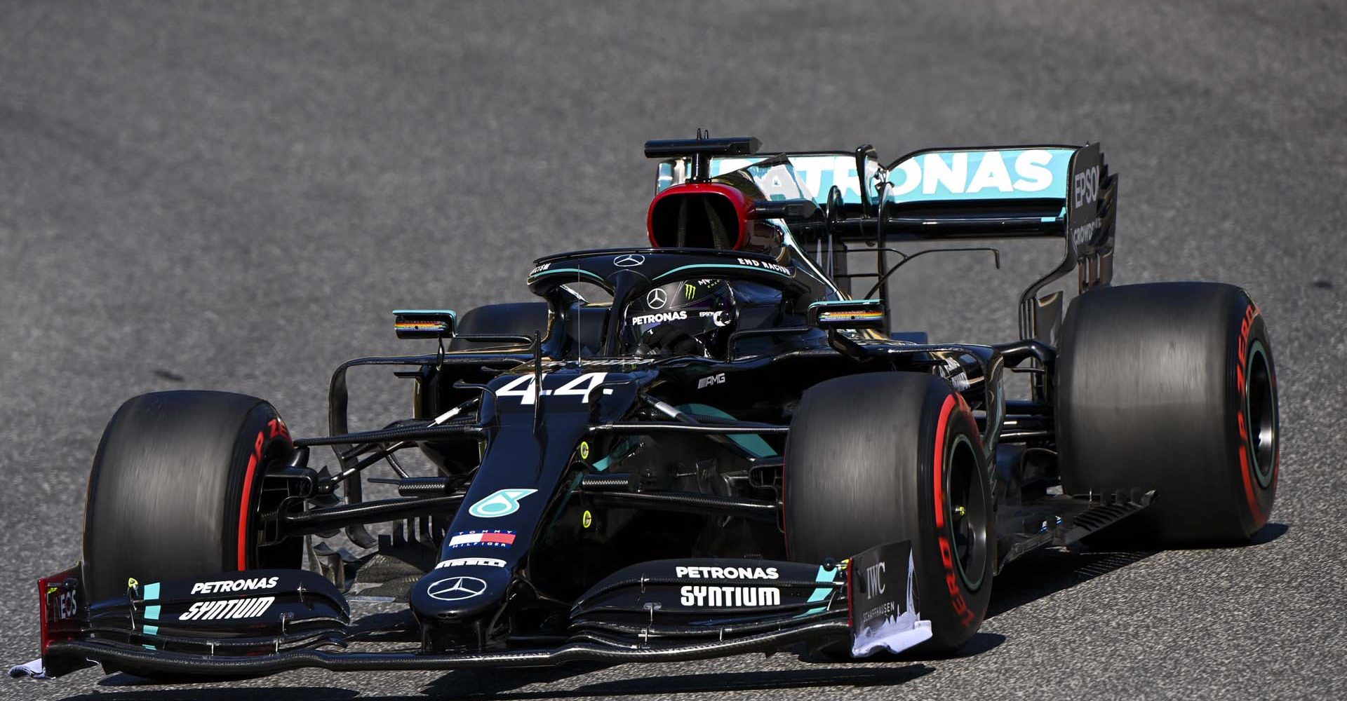 2020 Tuscan Grand Prix, Saturday - LAT Images Lewis Hamilton Mercedes