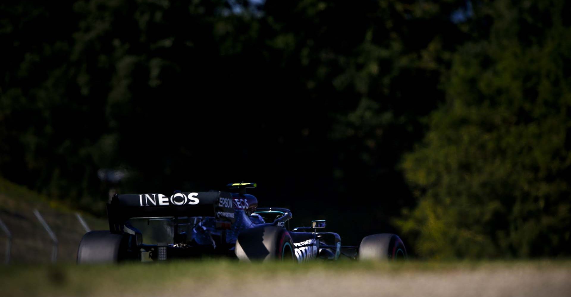 2020 Tuscan Grand Prix, Saturday - LAT Images Valtteri Bottas Mercedes