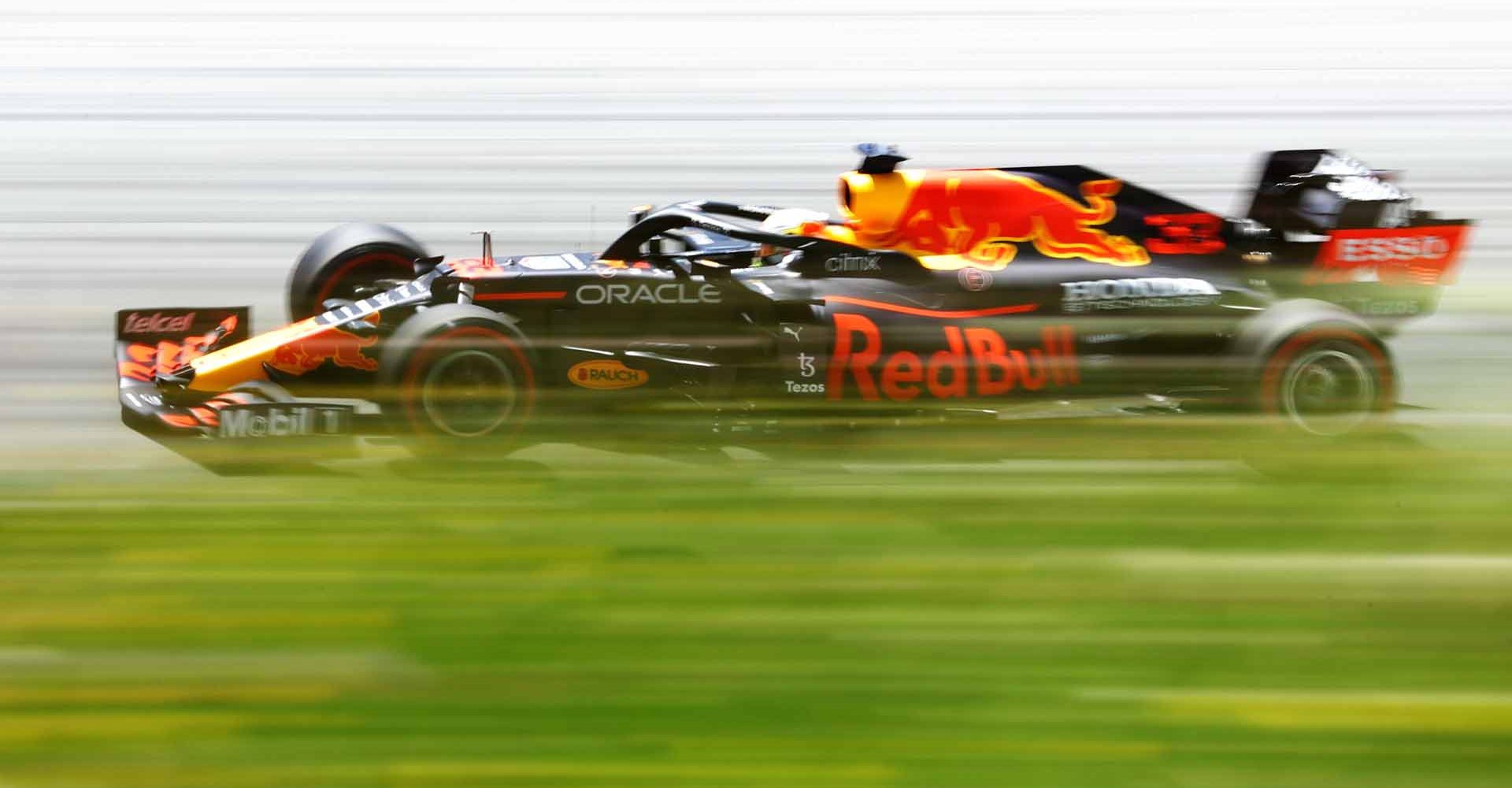 SPIELBERG, AUSTRIA - JULY 03: Max Verstappen of the Netherlands driving the (33) Red Bull Racing RB16B Honda during final practice ahead of the F1 Grand Prix of Austria at Red Bull Ring on July 03, 2021 in Spielberg, Austria. (Photo by Bryn Lennon/Getty Images)