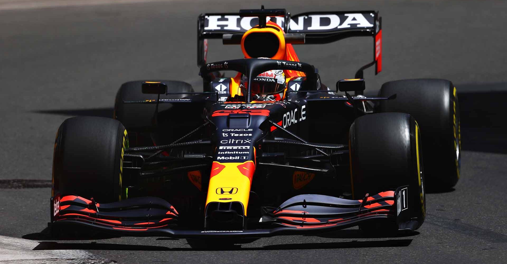 BAKU, AZERBAIJAN - JUNE 04: Max Verstappen of the Netherlands driving the (33) Red Bull Racing RB16B Honda on track during practice ahead of the F1 Grand Prix of Azerbaijan at Baku City Circuit on June 04, 2021 in Baku, Azerbaijan. (Photo by Francois Nel/Getty Images)