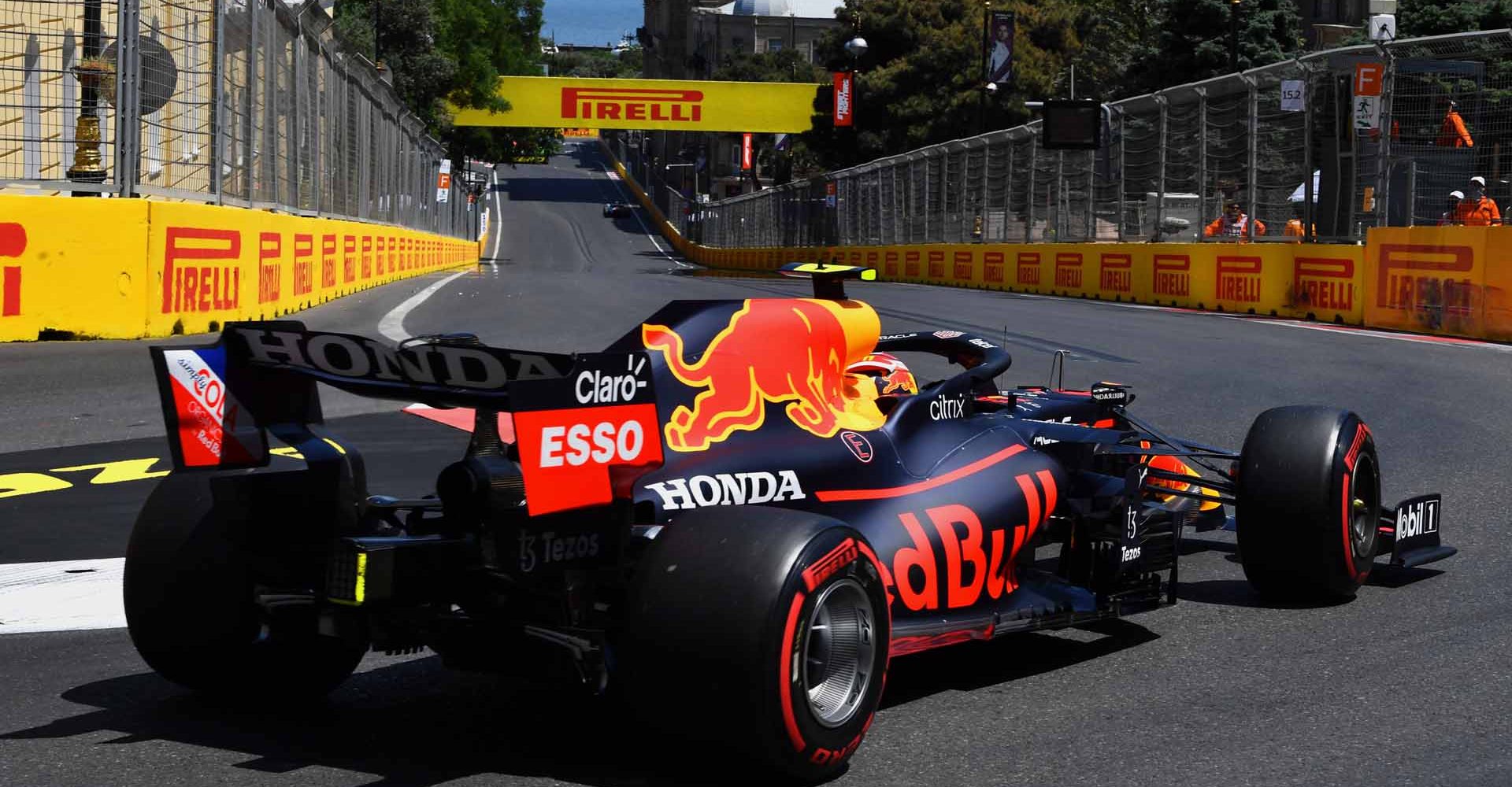 BAKU CITY CIRCUIT, AZERBAIJAN - JUNE 05: Sergio Perez, Red Bull Racing RB16B during the Azerbaijan GP at Baku City Circuit on Saturday June 05, 2021 in Baku, Azerbaijan. (Photo by Mark Sutton / LAT Images)