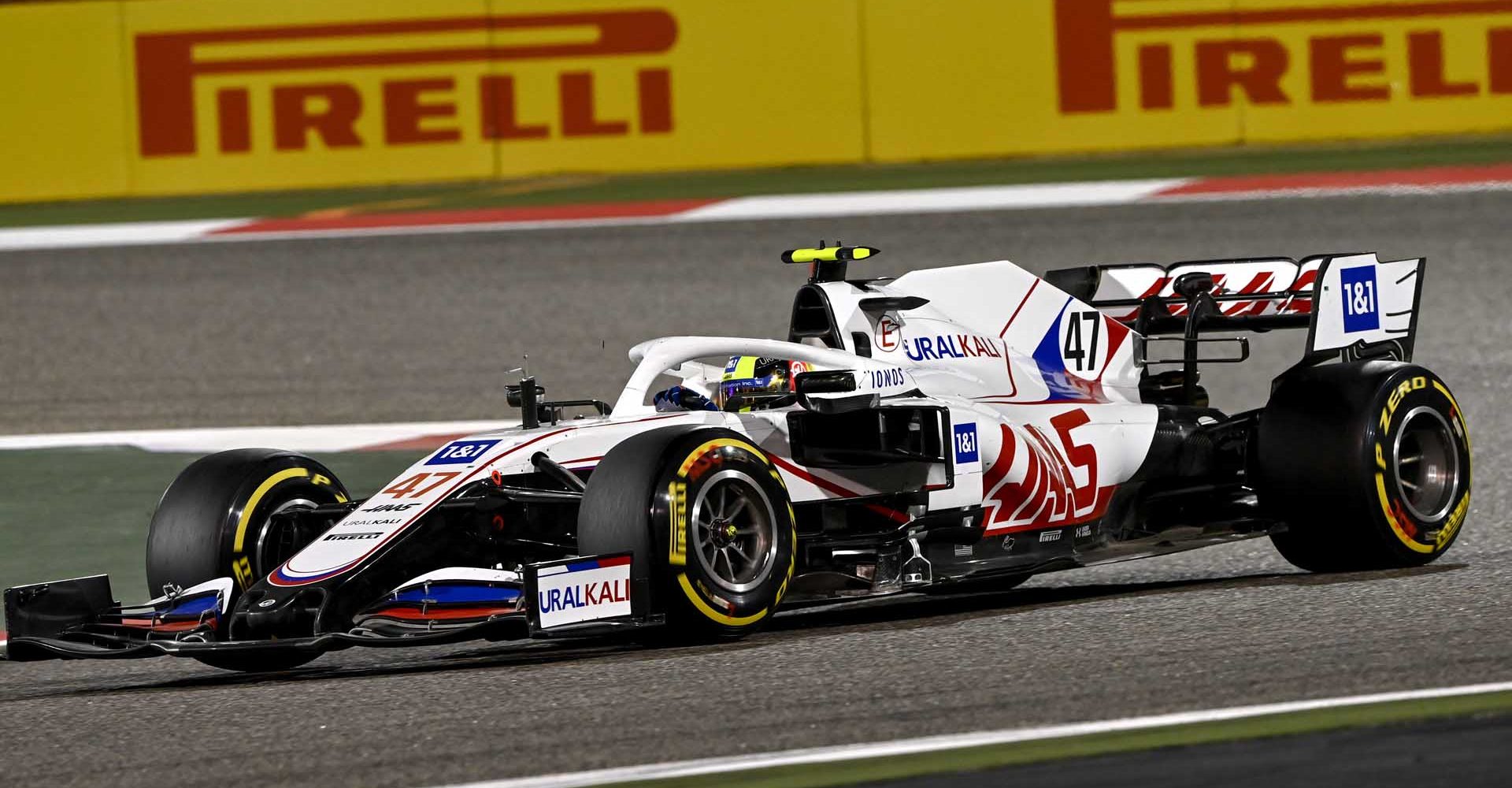 BAHRAIN INTERNATIONAL CIRCUIT, BAHRAIN - MARCH 28: Mick Schumacher, Haas VF-21 during the Bahrain GP at Bahrain International Circuit on Sunday March 28, 2021 in Sakhir, Bahrain. (Photo by Mark Sutton / LAT Images)