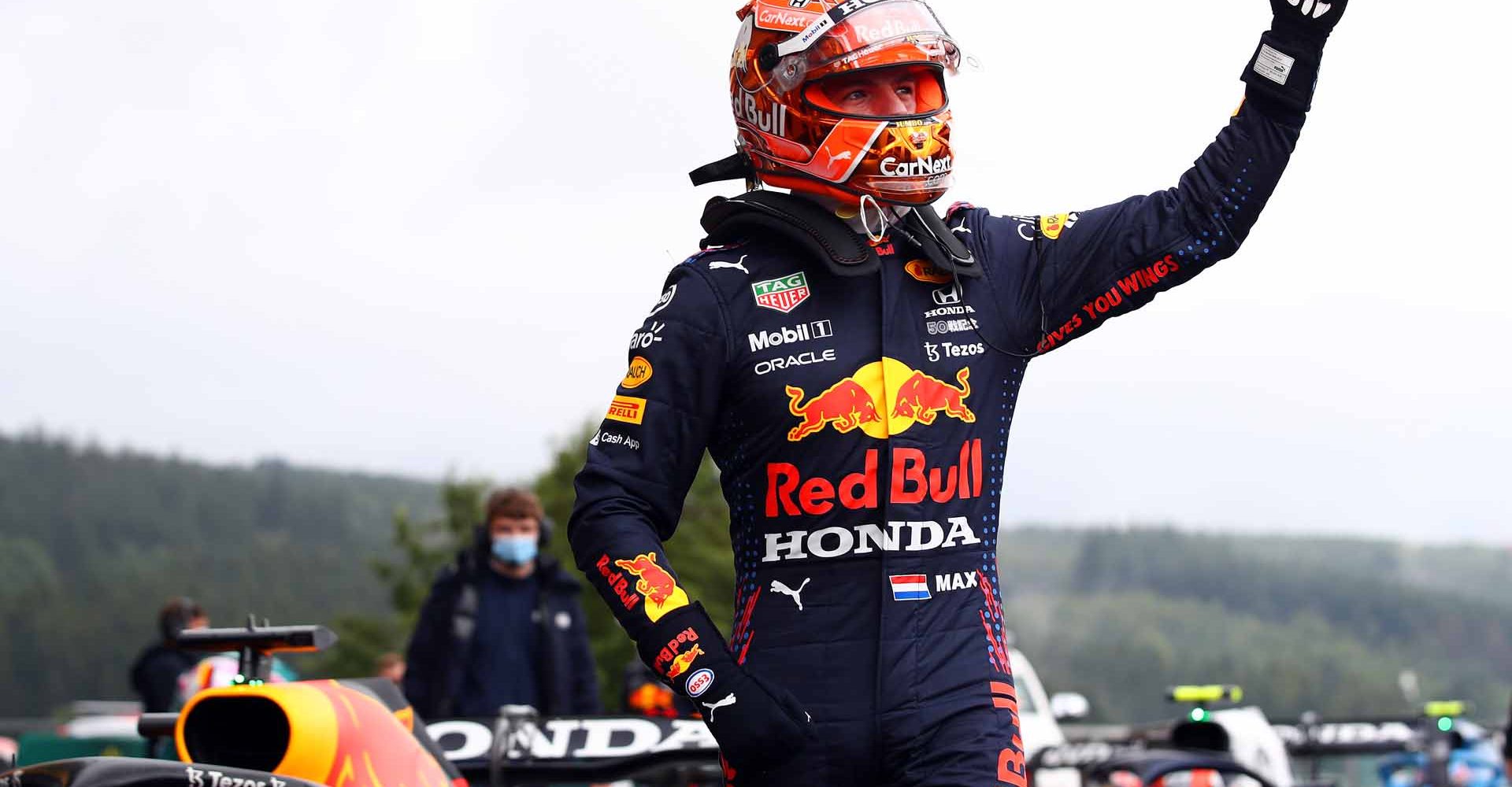 SPA, BELGIUM - AUGUST 28: Pole position qualifier Max Verstappen of Netherlands and Red Bull Racing celebrates in parc ferme during qualifying ahead of the F1 Grand Prix of Belgium at Circuit de Spa-Francorchamps on August 28, 2021 in Spa, Belgium. (Photo by Mark Thompson/Getty Images)