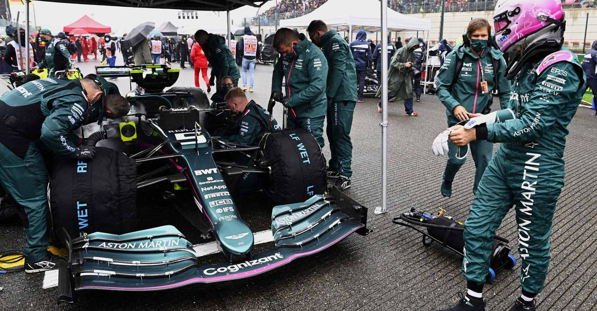 Helmets, Portrait, Spa-Francorchamps, GP2112a, F1, GP, Belgium
Sebastian Vettel, Aston Martin, on the grid