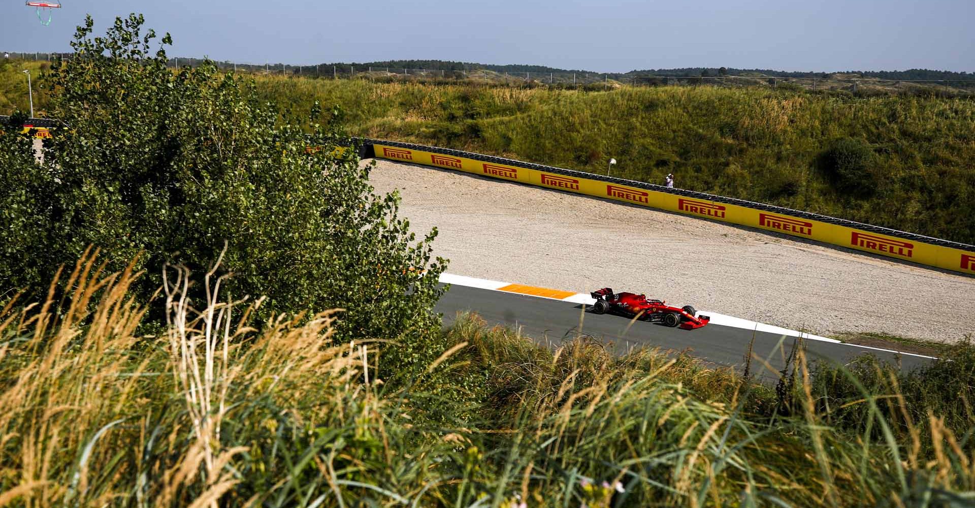 CIRCUIT ZANDVOORT, NETHERLANDS - SEPTEMBER 03: Carlos Sainz, Ferrari SF21 during the Dutch GP at Circuit Zandvoort on Friday September 03, 2021 in North Holland, Netherlands. (Photo by Charles Coates / LAT Images)