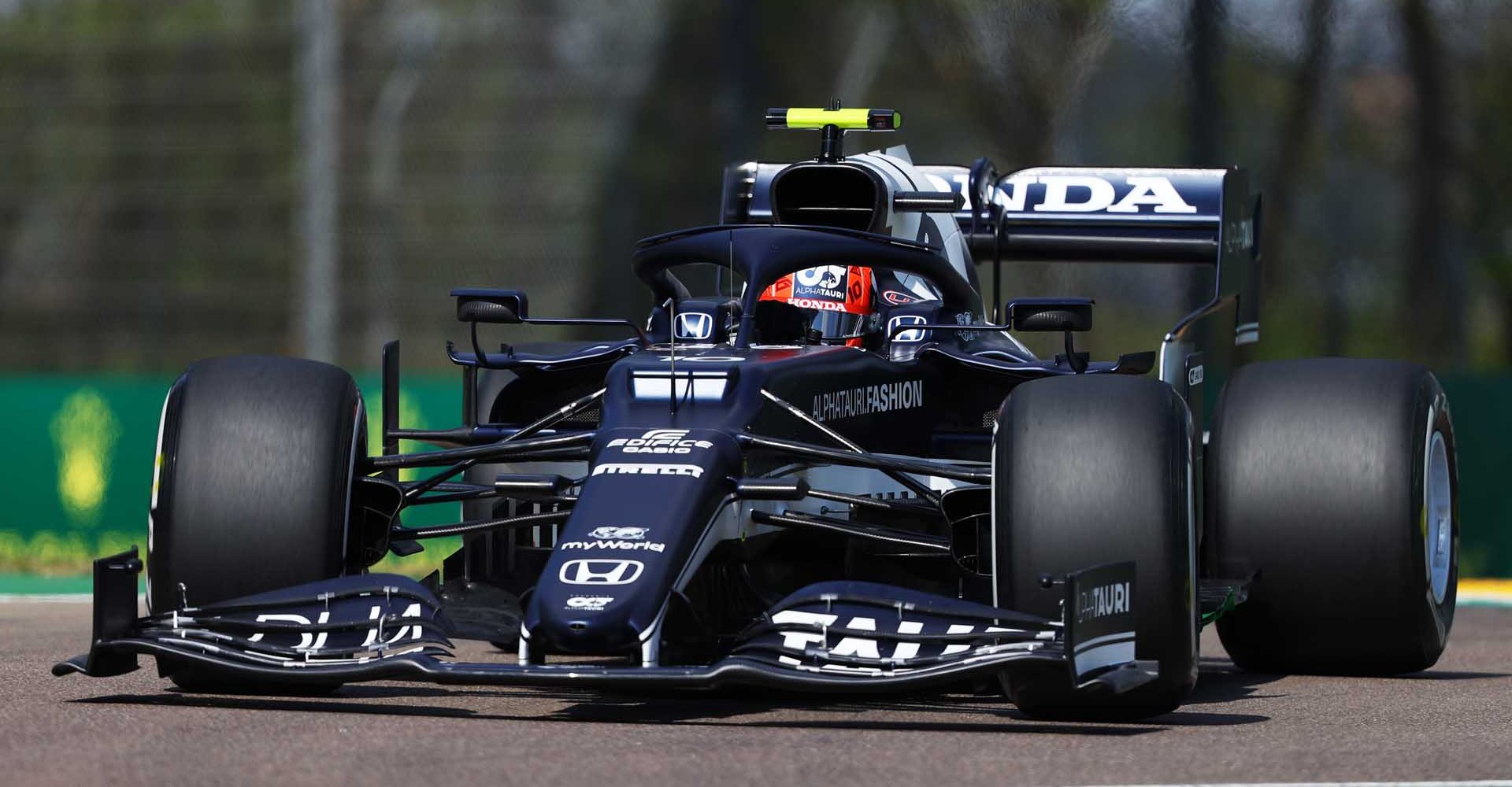 IMOLA, ITALY - APRIL 16: Pierre Gasly of France driving the (10) Scuderia AlphaTauri AT02 Honda on track during practice ahead of the F1 Grand Prix of Emilia Romagna at Autodromo Enzo e Dino Ferrari on April 16, 2021 in Imola, Italy. (Photo by Bryn Lennon/Getty Images)