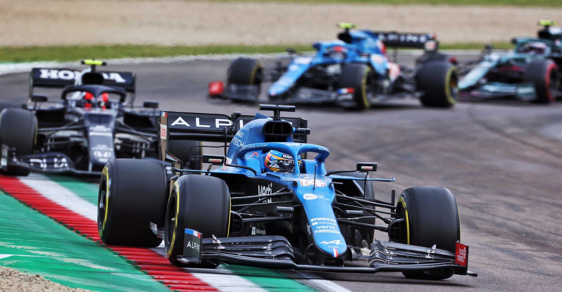 Fernando Alonso (ESP) Alpine F1 Team A521.
Emilia Romagna Grand Prix, Sunday 18th April 2021. Imola, Italy.