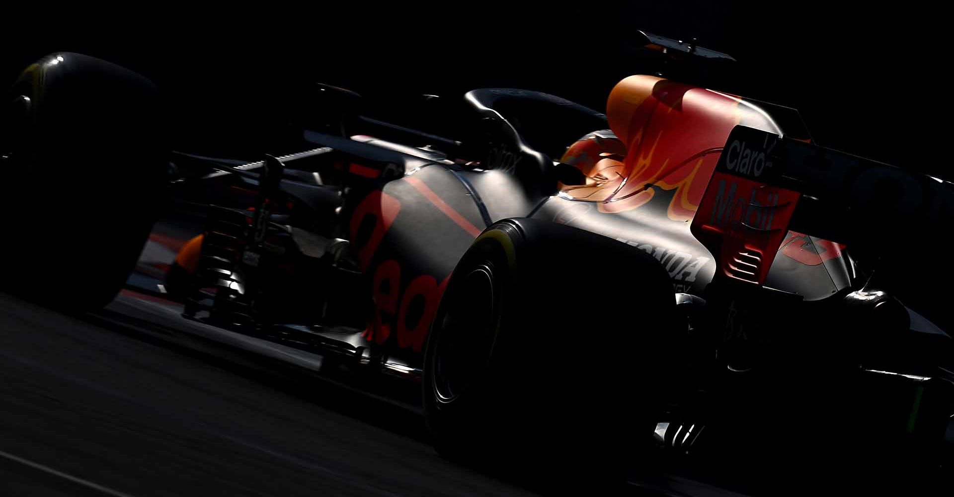 MEXICO CITY, MEXICO - NOVEMBER 05: Max Verstappen of the Netherlands driving the (33) Red Bull Racing RB16B Honda during practice ahead of the F1 Grand Prix of Mexico at Autodromo Hermanos Rodriguez on November 05, 2021 in Mexico City, Mexico. (Photo by Clive Mason/Getty Images)