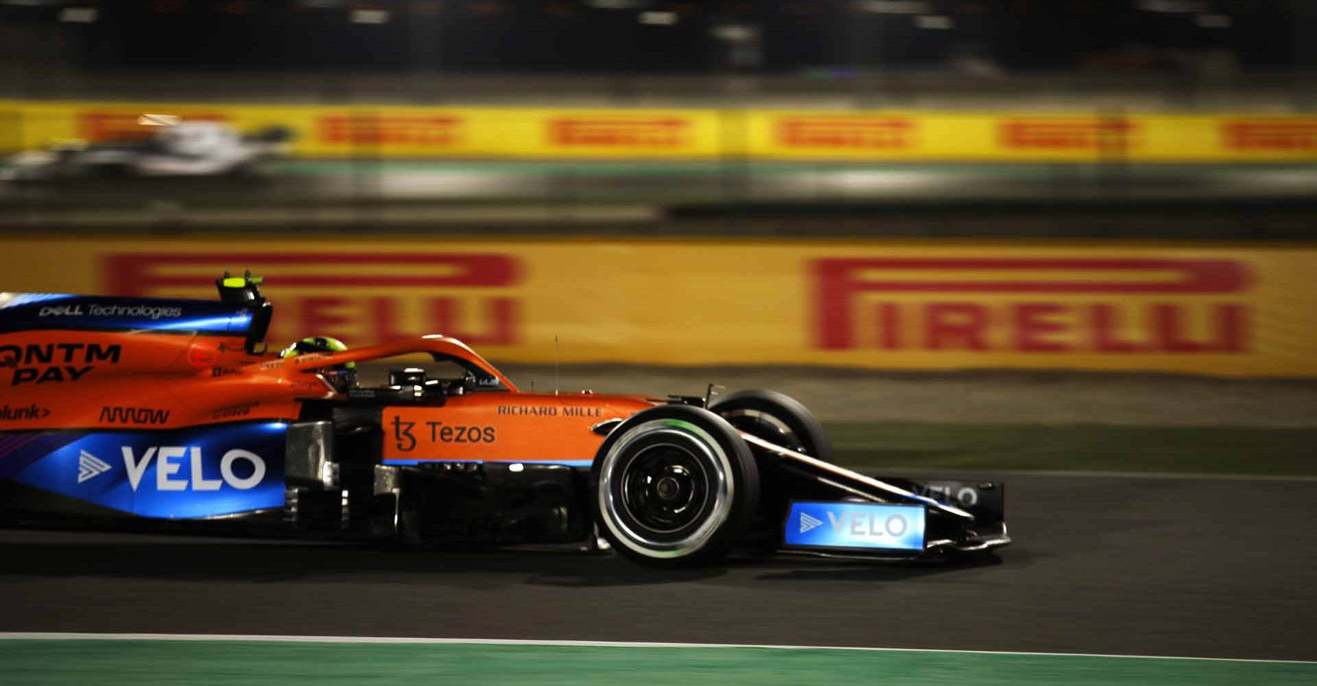 LOSAIL INTERNATIONAL CIRCUIT, QATAR - NOVEMBER 19: Lando Norris, McLaren MCL35M during the Qatar GP at Losail International Circuit on Friday November 19, 2021 in Losail, Qatar. (Photo by Charles Coates / LAT Images)