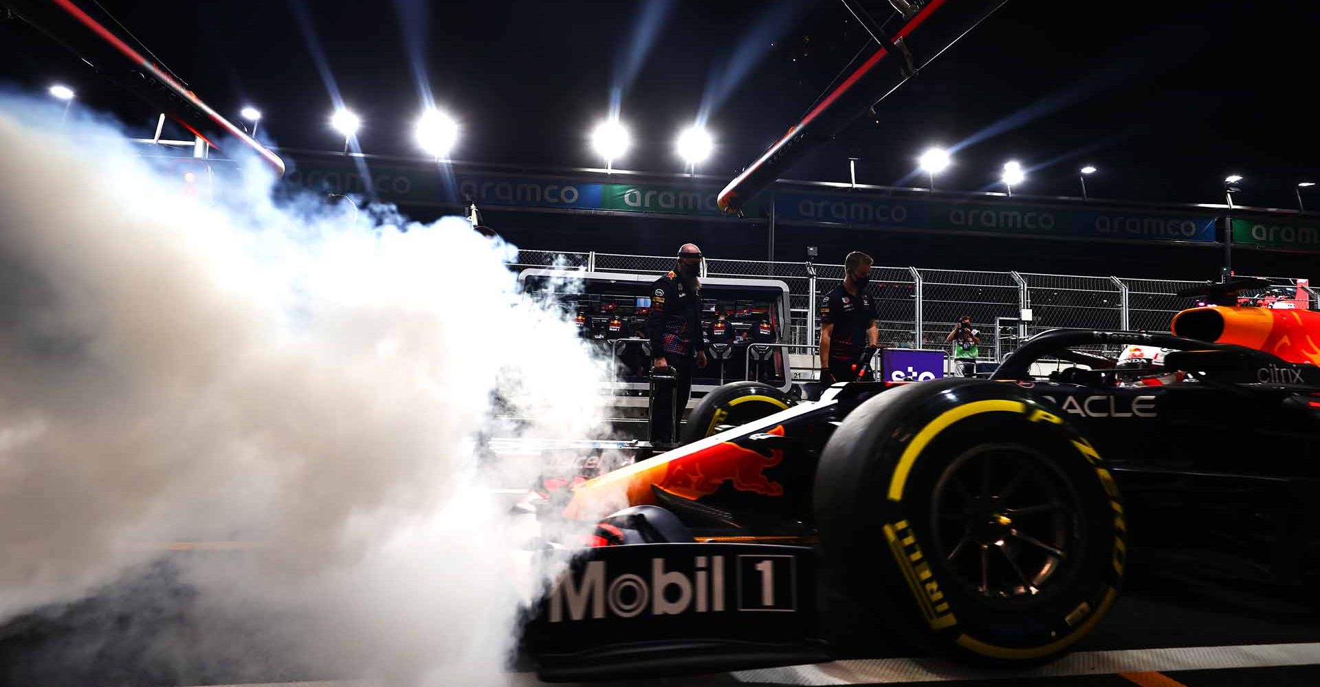 JEDDAH, SAUDI ARABIA - DECEMBER 04: Dry ice is blown around the car of Max Verstappen of Netherlands and Red Bull Racing during qualifying ahead of the F1 Grand Prix of Saudi Arabia at Jeddah Corniche Circuit on December 04, 2021 in Jeddah, Saudi Arabia. (Photo by Mark Thompson/Getty Images)