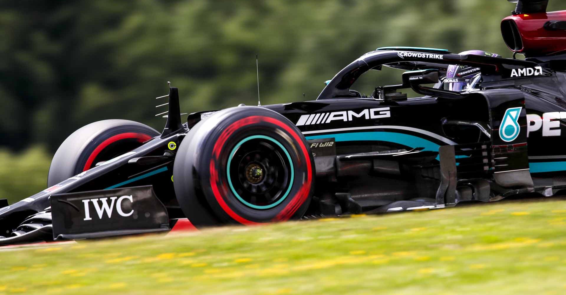 2021 Styrian Grand Prix, Friday - LAT Images Lewis Hamilton Mercedes