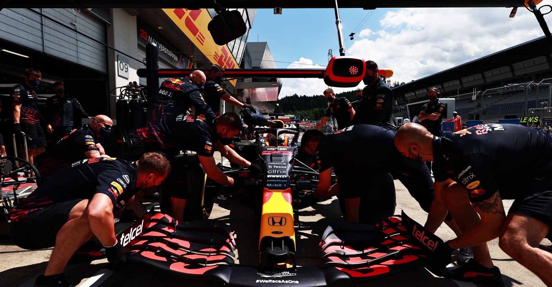 SPIELBERG, AUSTRIA - JUNE 25: Max Verstappen of the Netherlands driving the (33) Red Bull Racing RB16B Honda comes into the Pitlane during practice ahead of the F1 Grand Prix of Styria at Red Bull Ring on June 25, 2021 in Spielberg, Austria. (Photo by Mark Thompson/Getty Images)