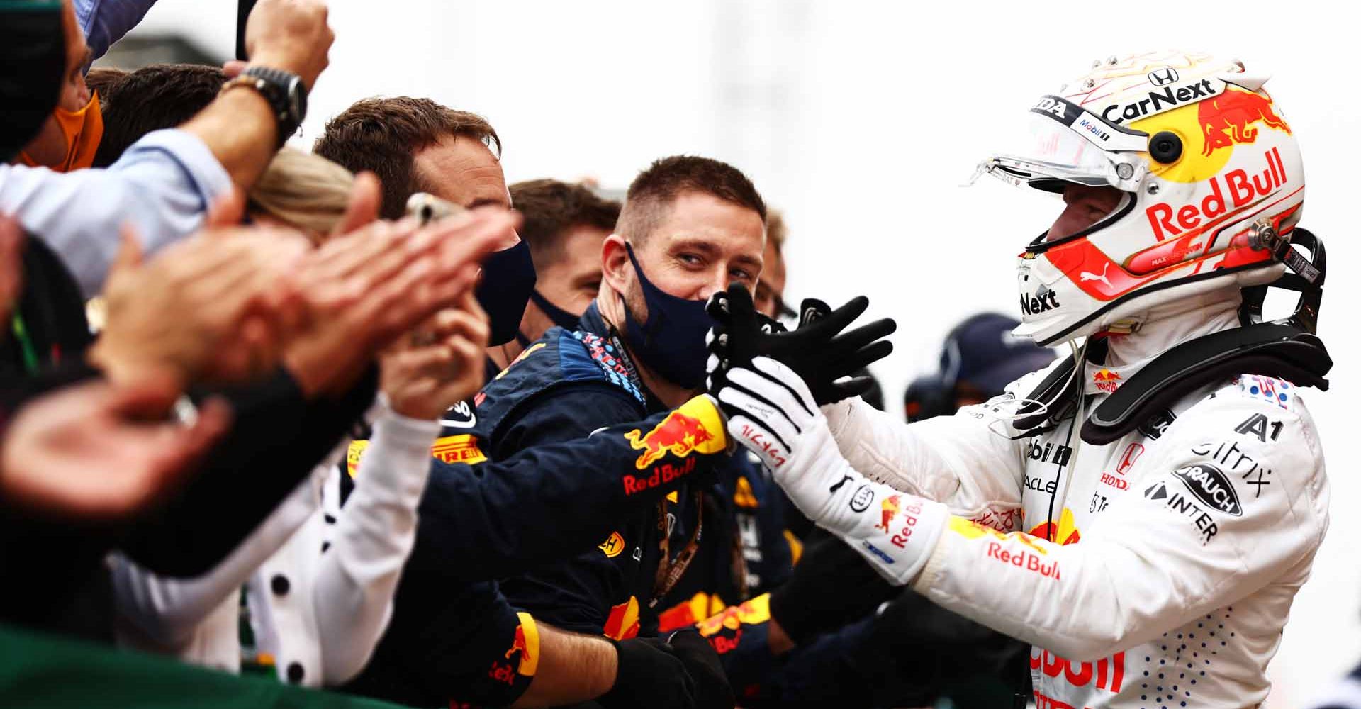 ISTANBUL, TURKEY - OCTOBER 10: Second placed Max Verstappen of Netherlands and Red Bull Racing celebrates in parc ferme during the F1 Grand Prix of Turkey at Intercity Istanbul Park on October 10, 2021 in Istanbul, Turkey. (Photo by Mark Thompson/Getty Images)