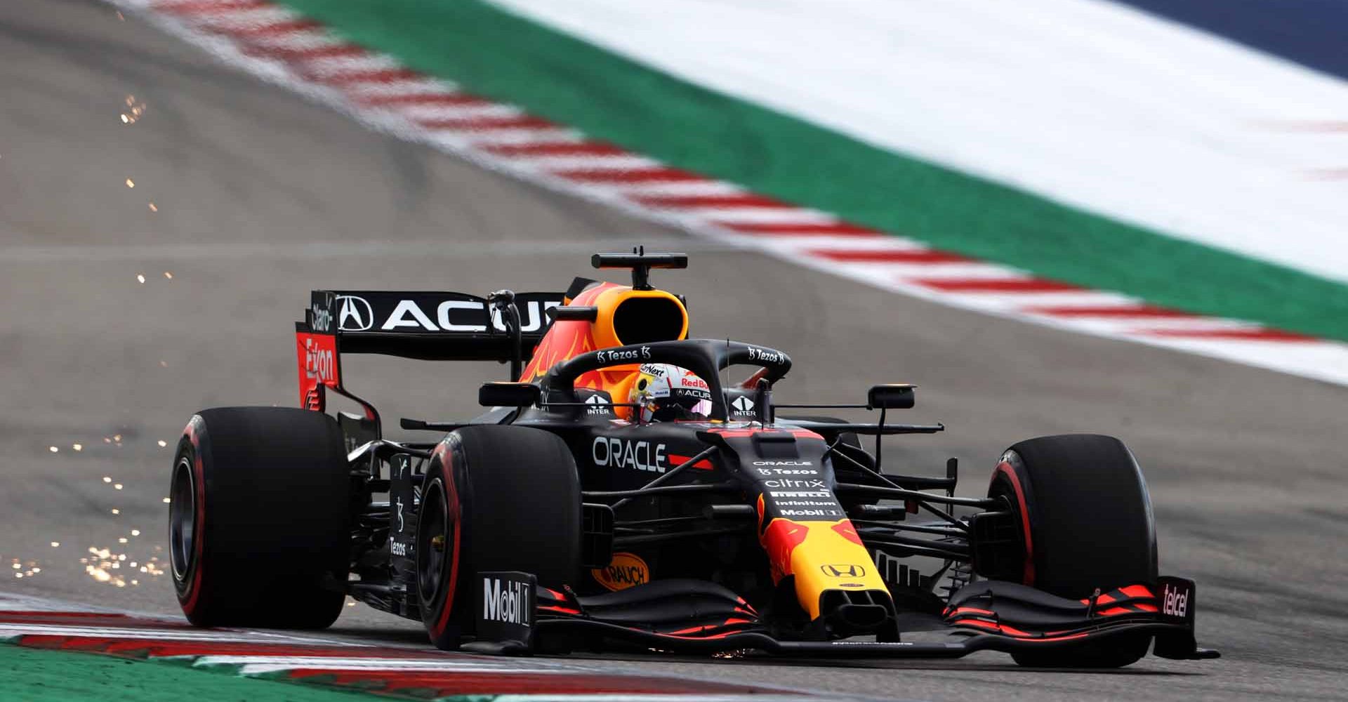 AUSTIN, TEXAS - OCTOBER 23: Max Verstappen of the Netherlands driving the (33) Red Bull Racing RB16B Honda during qualifying ahead of the F1 Grand Prix of USA at Circuit of The Americas on October 23, 2021 in Austin, Texas. (Photo by Chris Graythen/Getty Images)