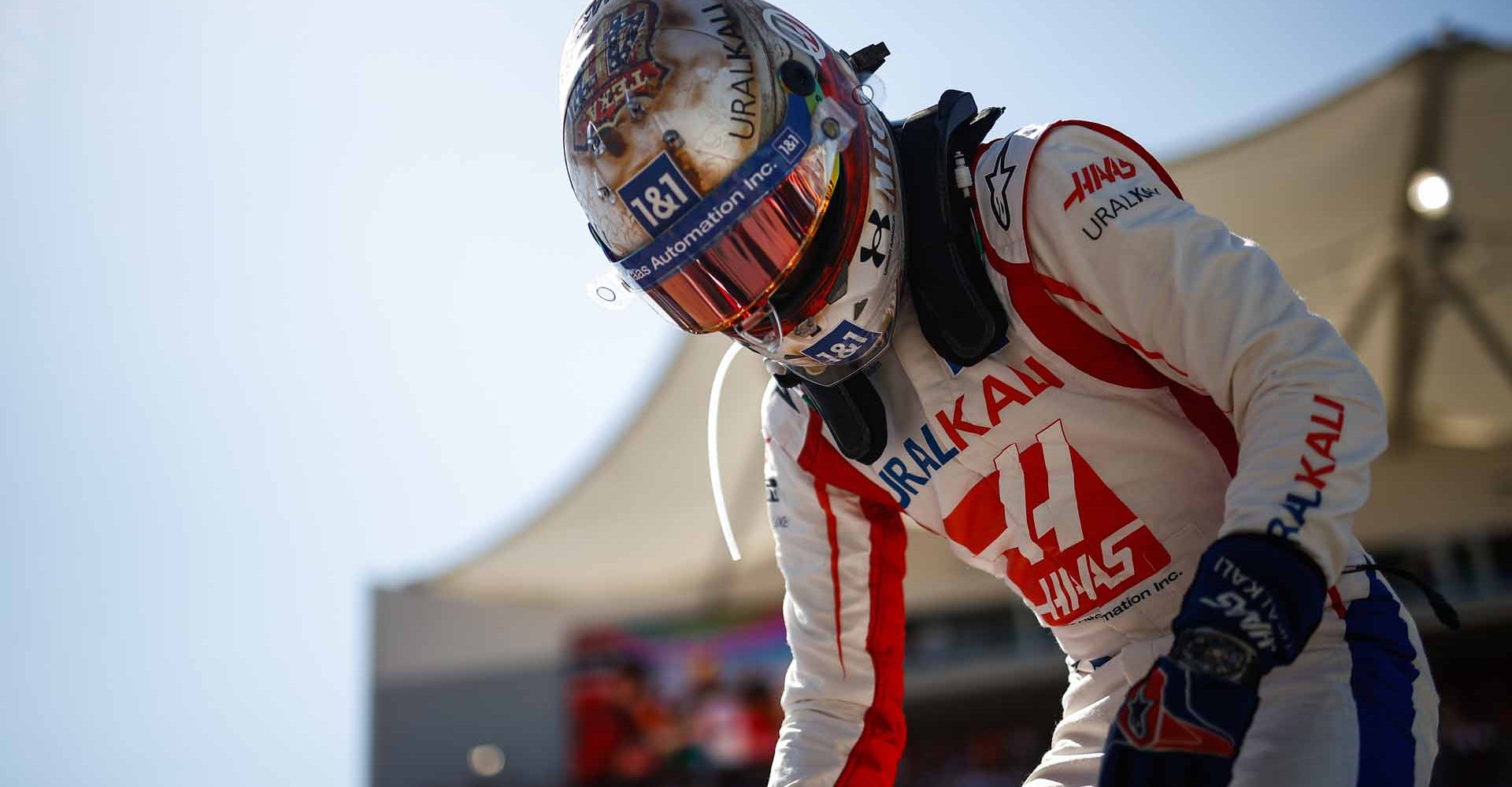 CIRCUIT OF THE AMERICAS, UNITED STATES OF AMERICA - OCTOBER 24: Mick Schumacher, Haas F1, on the grid during the United States GP   at Circuit of the Americas on Sunday October 24, 2021 in Austin, United States of America. (Photo by Andy Hone / LAT Images)