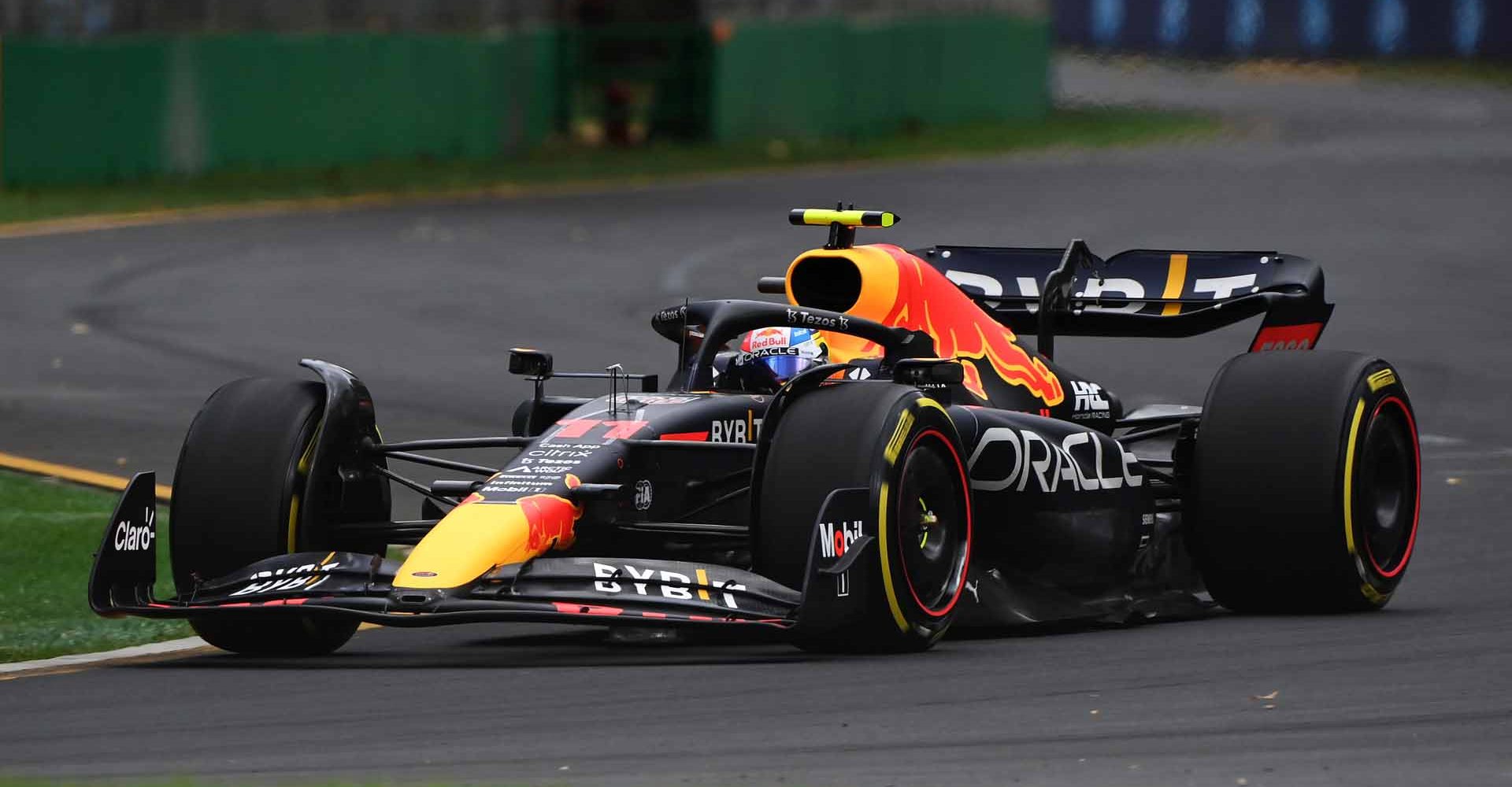 MELBOURNE GRAND PRIX CIRCUIT, AUSTRALIA - APRIL 09: Sergio Perez, Red Bull Racing RB18 during the Australian GP at Melbourne Grand Prix Circuit on Saturday April 09, 2022 in Melbourne, Australia. (Photo by Mark Sutton / LAT Images)