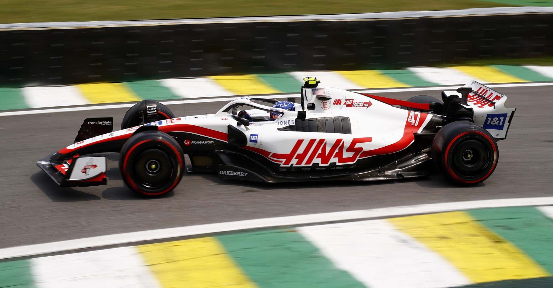 AUTóDROMO JOSé CARLOS PACE, BRAZIL - NOVEMBER 11: Mick Schumacher, Haas VF-22 during the São Paulo GP at Autódromo José Carlos Pace on Friday November 11, 2022 in Sao Paulo, Brazil. (Photo by Andy Hone / LAT Images)