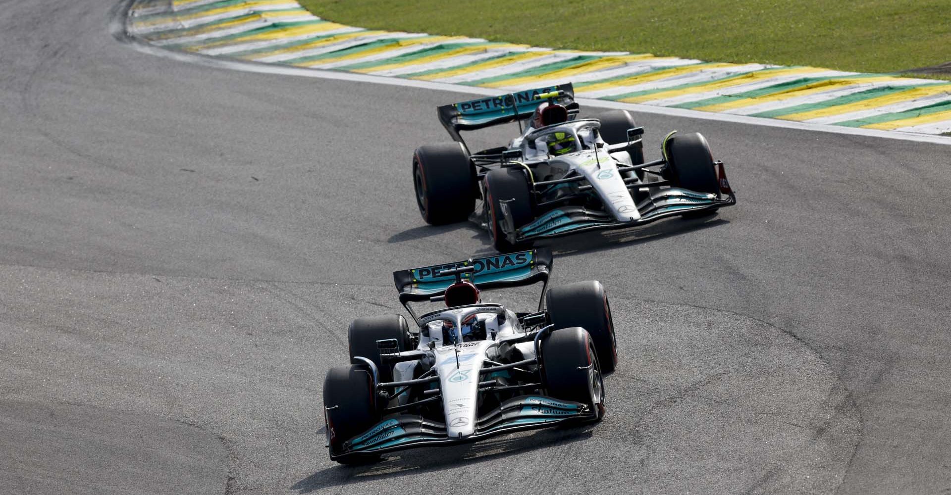 2022 Sao Paolo Grand Prix, Sunday - Jiri Krenek George Russell Lewis Hamilton Mercedes