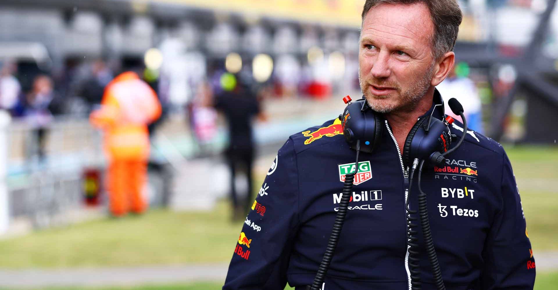 NORTHAMPTON, ENGLAND - JULY 01: Red Bull Racing Team Principal Christian Horner looks on from the pitwall during practice ahead of the F1 Grand Prix of Great Britain at Silverstone on July 01, 2022 in Northampton, England. (Photo by Mark Thompson/Getty Images)