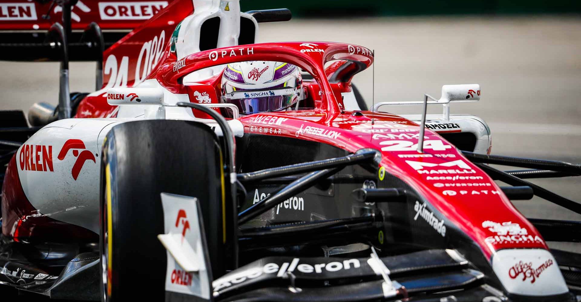 24 ZHOU Guanyu (chi), Alfa Romeo F1 Team ORLEN C42, action during the Formula 1 AWS Grand Prix du Canada 2022, 9th round of the 2022 FIA Formula One World Championship, on the Circuit Gilles Villeneuve, from June 17 to 19, 2022 in Montreal, Canada - Photo Antonin Vincent / DPPI