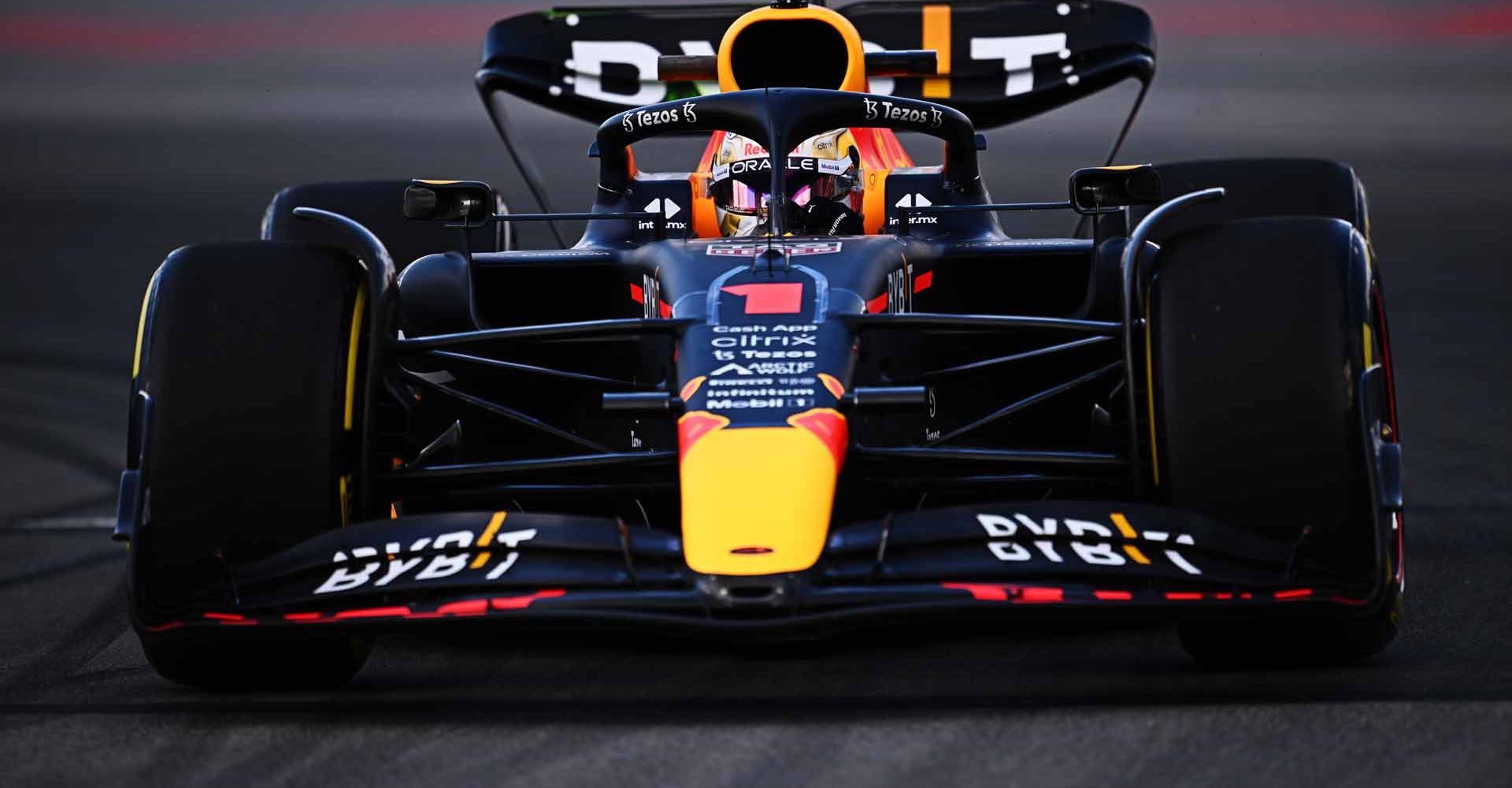 MONTREAL, QUEBEC - JUNE 17: Max Verstappen of the Netherlands driving the (1) Oracle Red Bull Racing RB18 on track during practice ahead of the F1 Grand Prix of Canada at Circuit Gilles Villeneuve on June 17, 2022 in Montreal, Quebec. (Photo by Clive Mason/Getty Images)