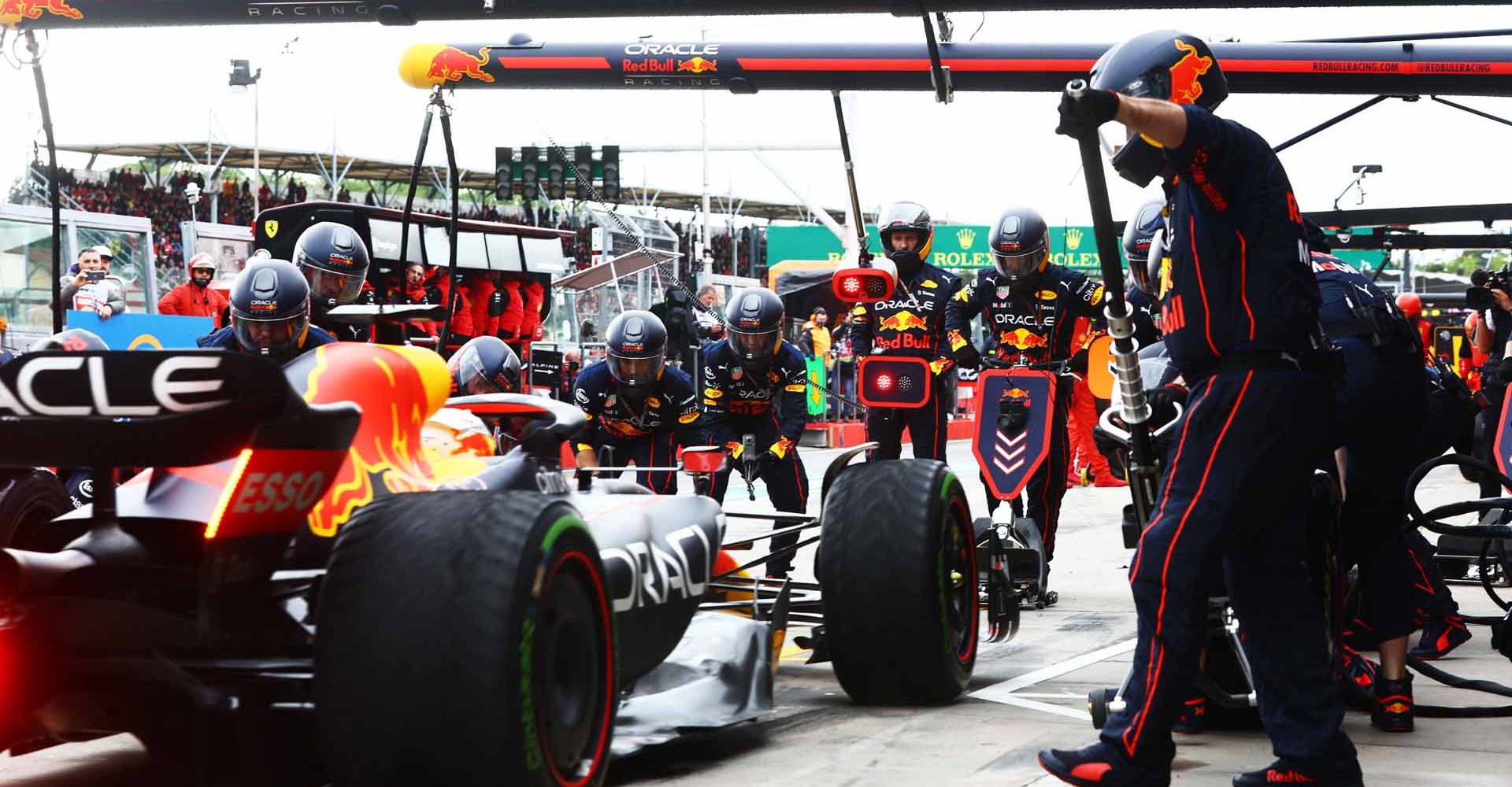 IMOLA, ITALY - APRIL 24: Max Verstappen of the Netherlands driving the (1) Oracle Red Bull Racing RB18 makes a pitstop during the F1 Grand Prix of Emilia Romagna at Autodromo Enzo e Dino Ferrari on April 24, 2022 in Imola, Italy. (Photo by Mark Thompson/Getty Images)