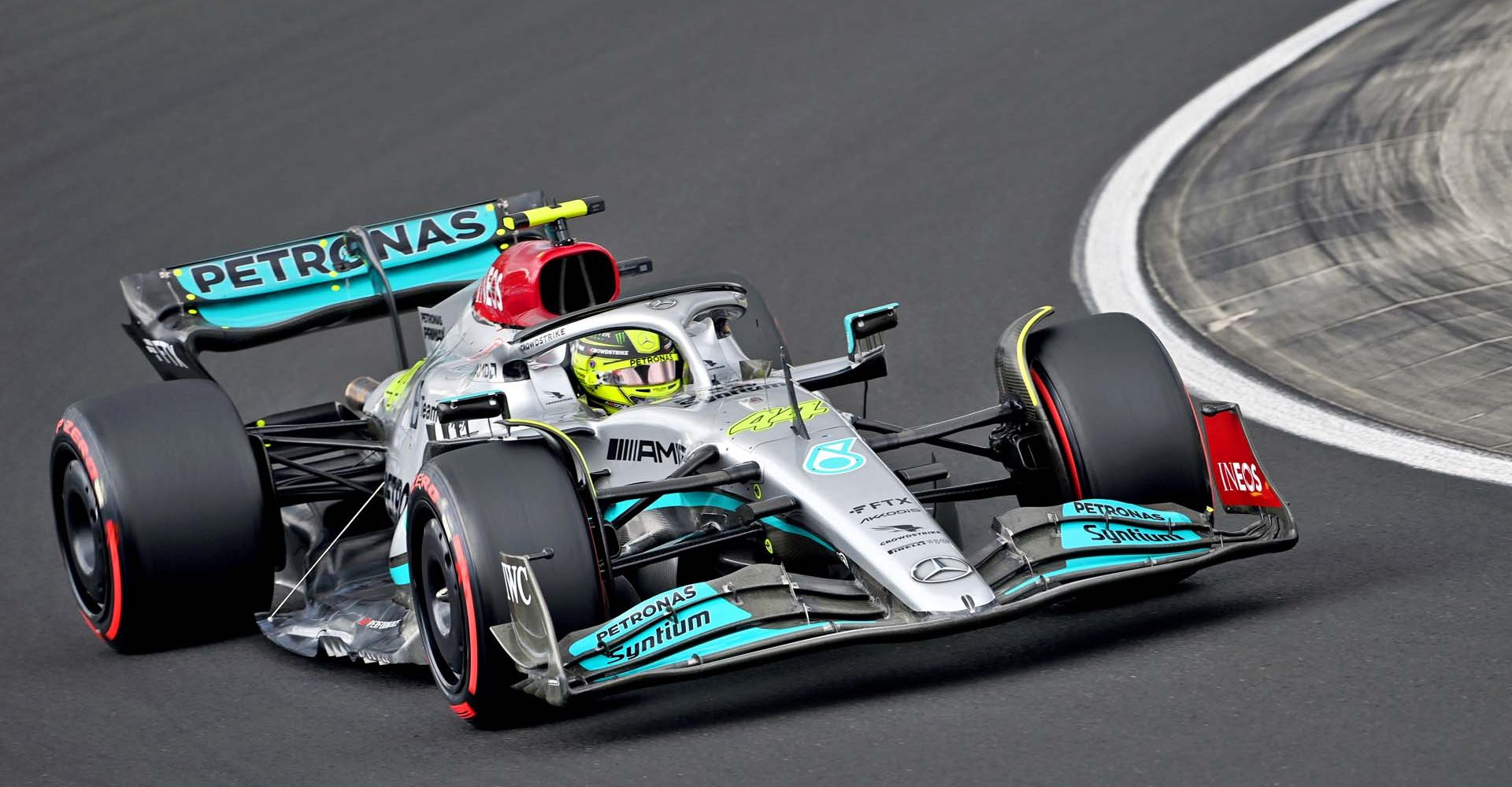 2022 Hungary Grand Prix 2022, Saturday - LAT Images Lewis Hamilton