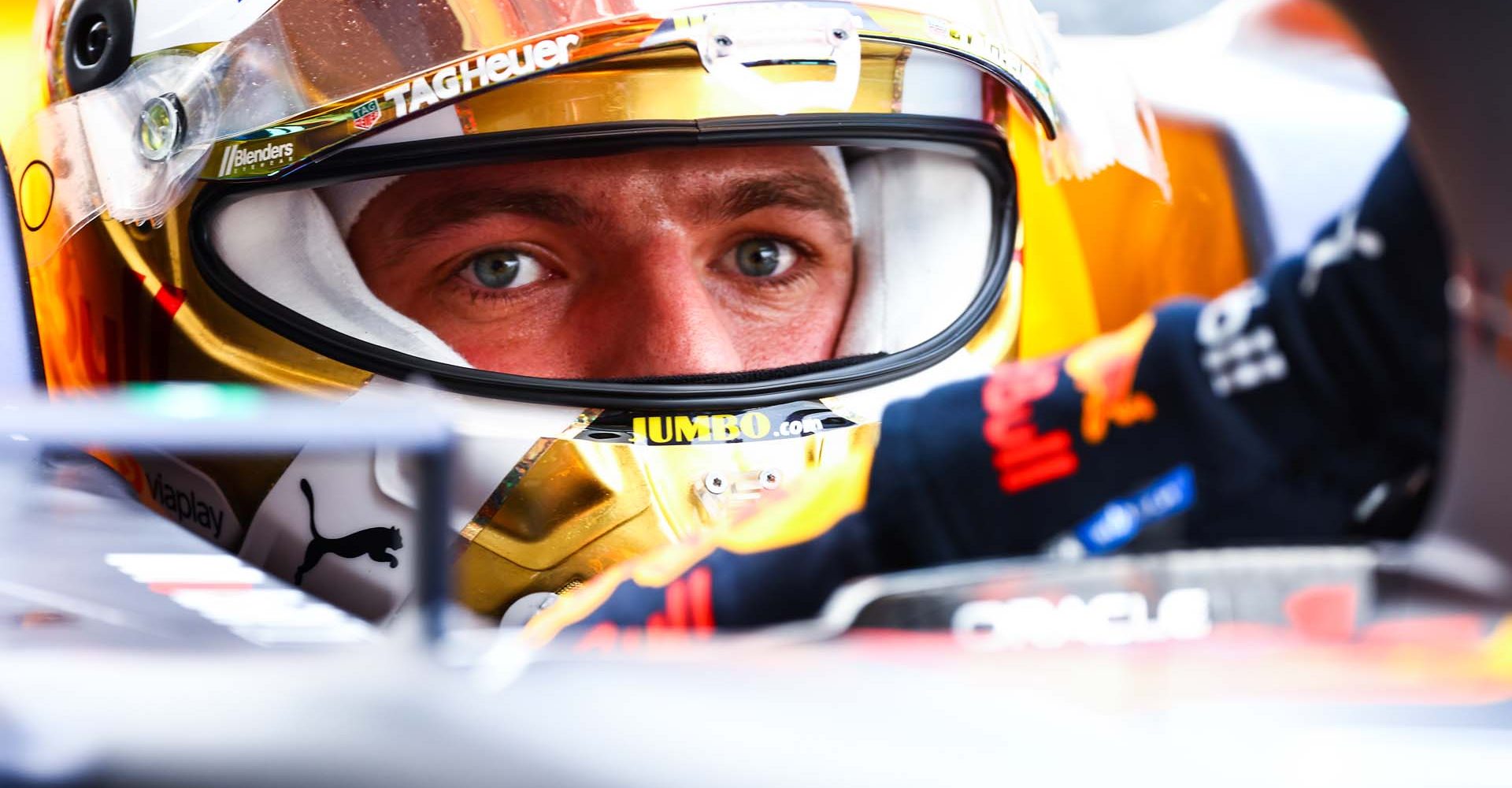 MEXICO CITY, MEXICO - OCTOBER 28: Max Verstappen of the Netherlands and Oracle Red Bull Racing prepares to drive in the garage during practice ahead of the F1 Grand Prix of Mexico at Autodromo Hermanos Rodriguez on October 28, 2022 in Mexico City, Mexico. (Photo by Mark Thompson/Getty Images )