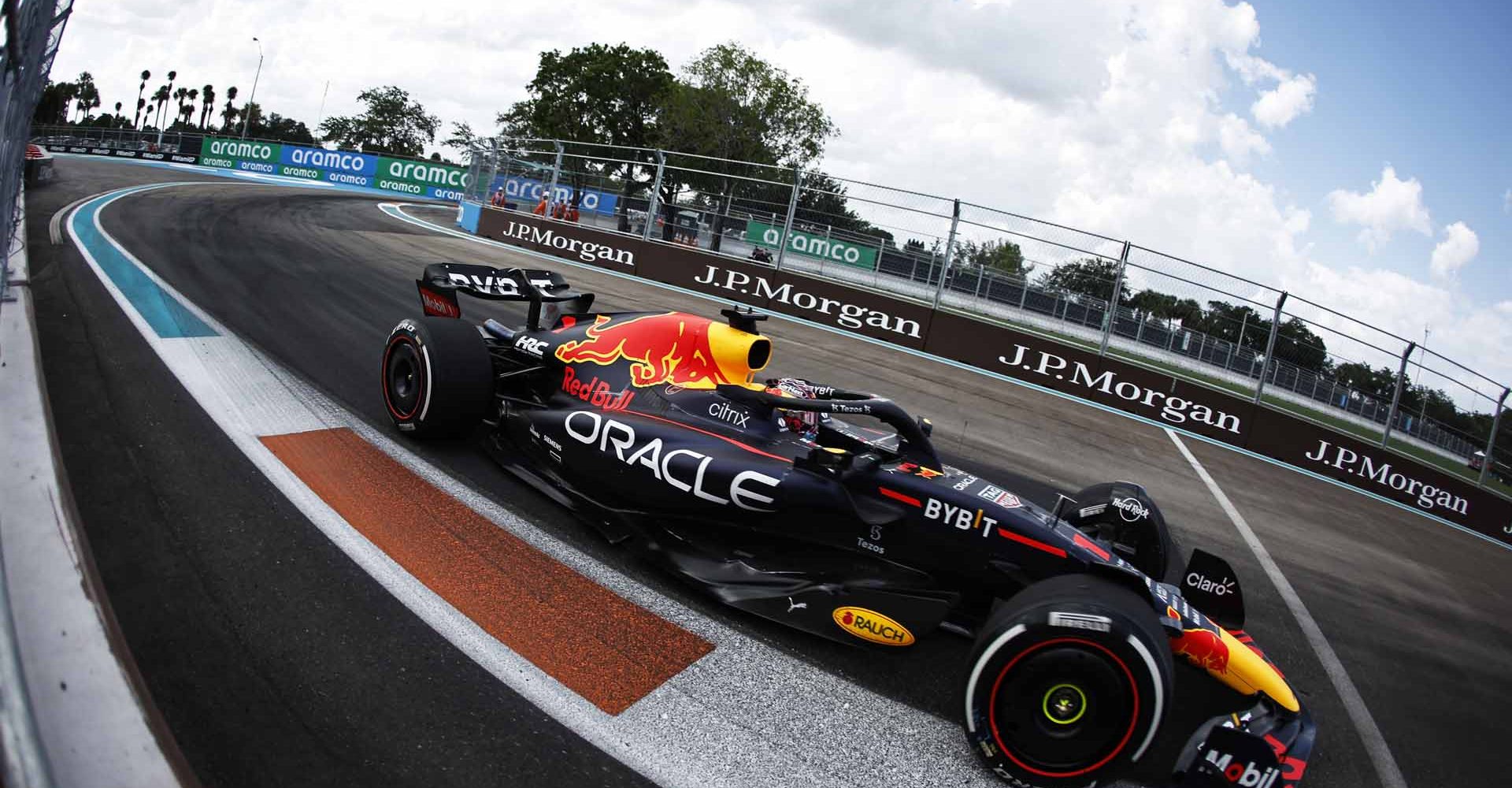 MIAMI, FLORIDA - MAY 08: Max Verstappen of the Netherlands driving the (1) Oracle Red Bull Racing RB18 on track during the F1 Grand Prix of Miami at the Miami International Autodrome on May 08, 2022 in Miami, Florida. (Photo by Chris Graythen/Getty Images)